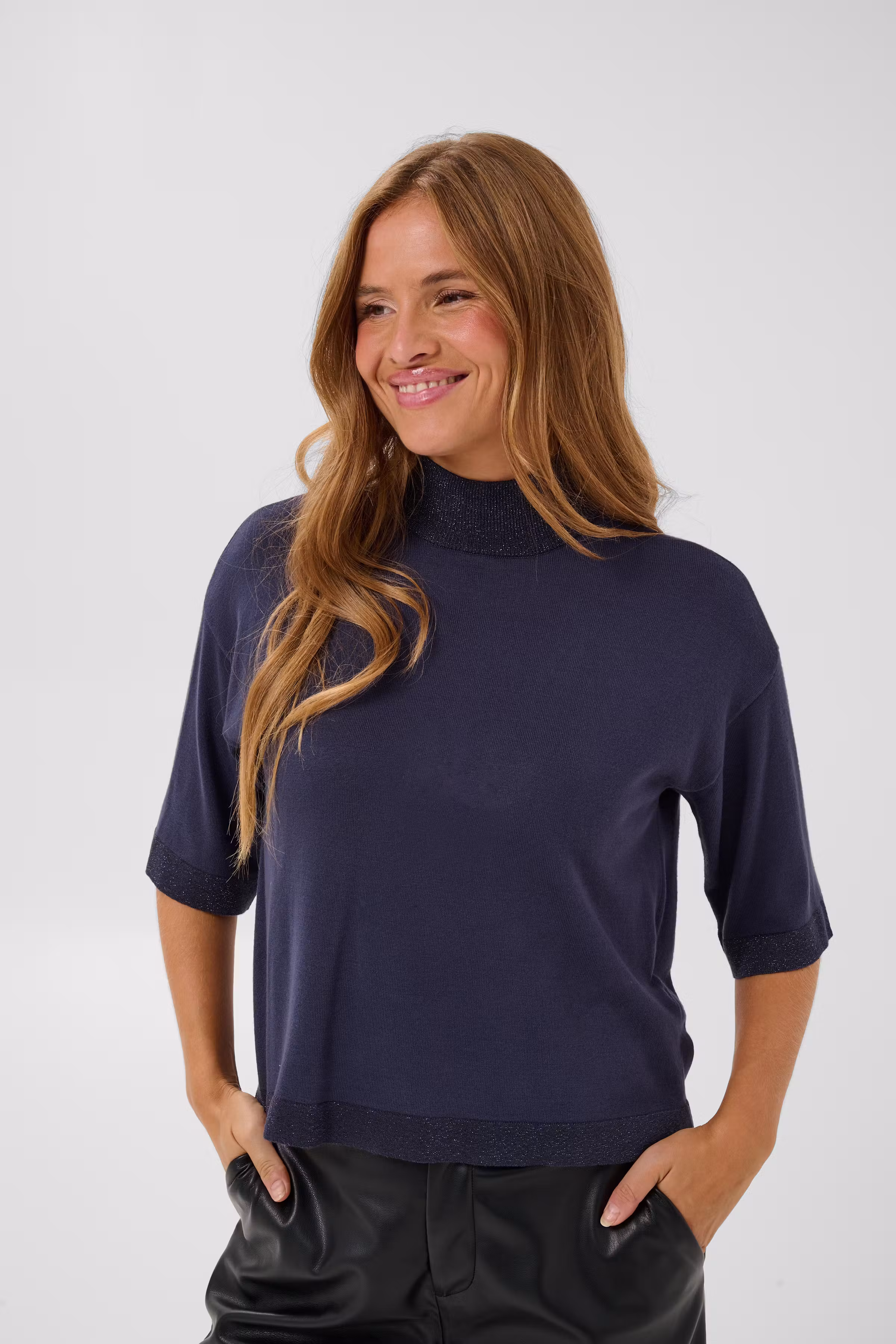 KAlizza Pullover LOOKBOOK DETAIL 10512662-193927