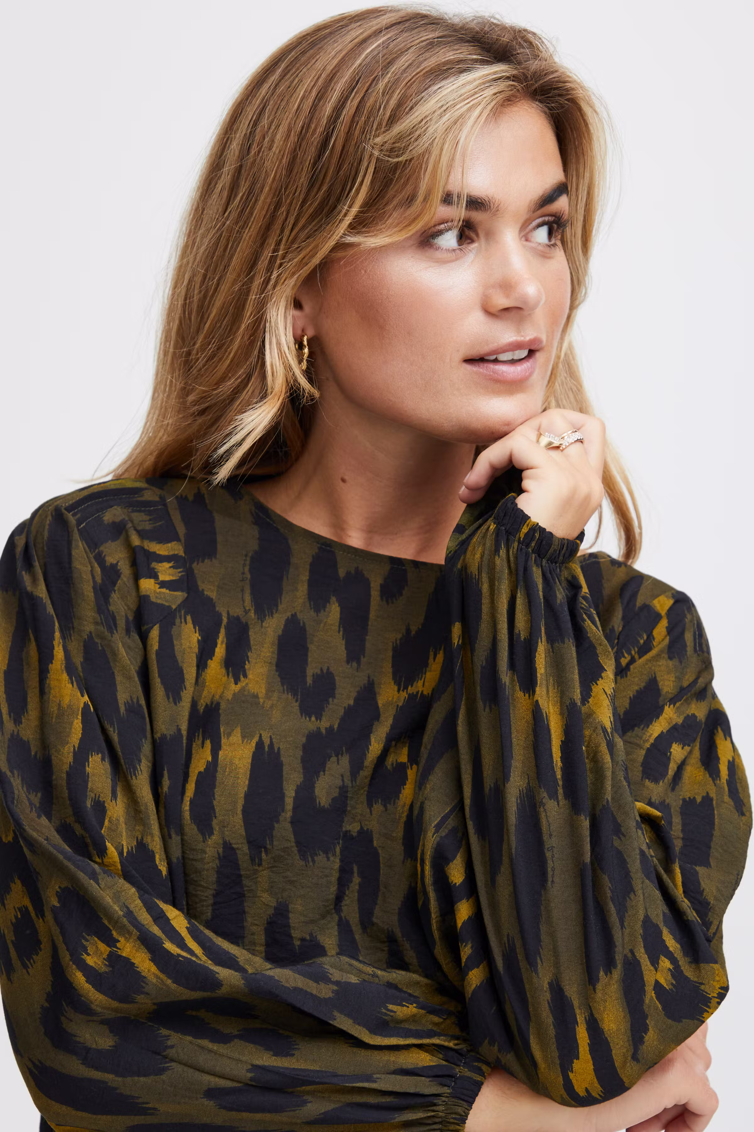 FRLEONI Bluse LOOKBOOK DETAIL 20612701-202439