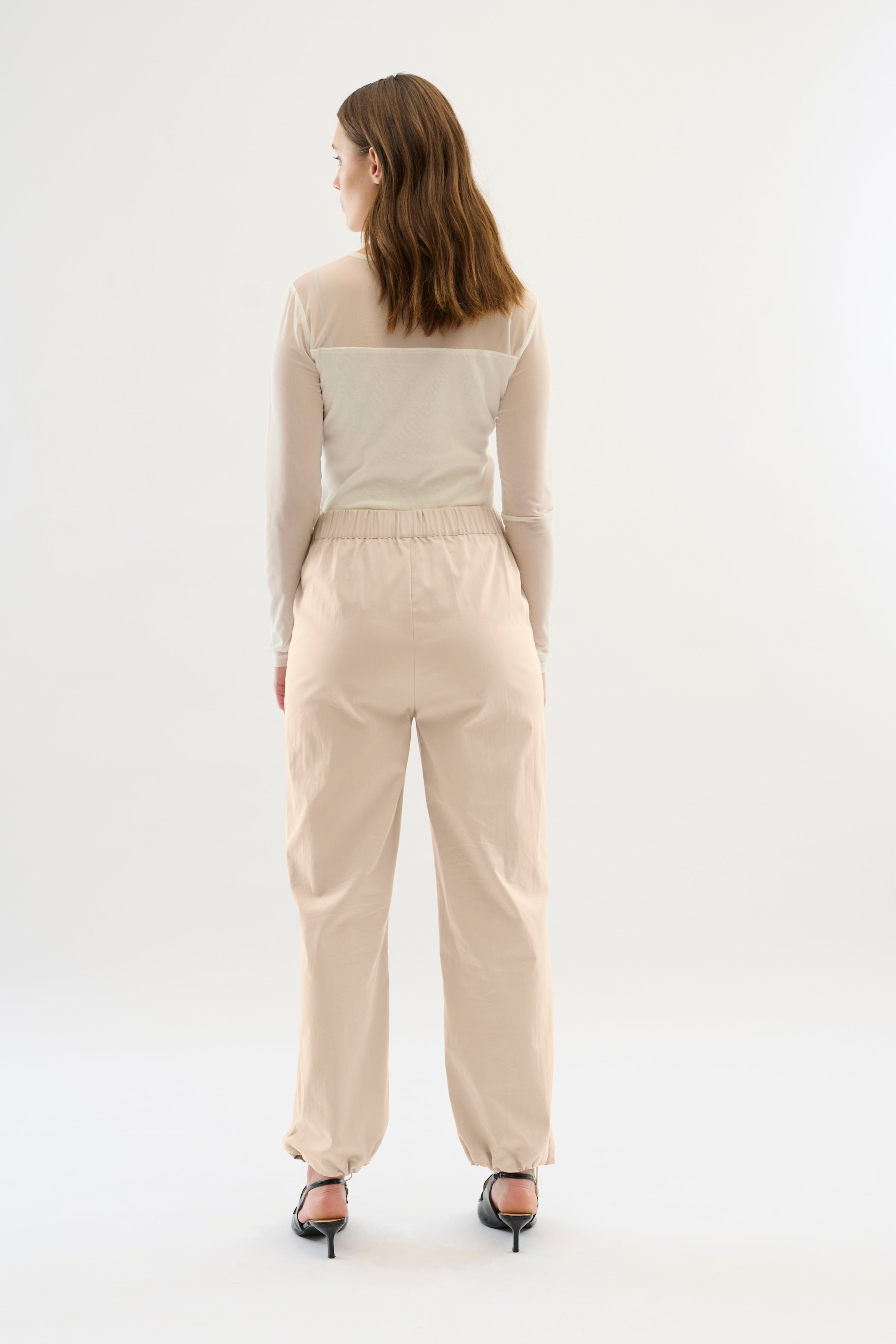 MaddieKB Trousers LOOKBOOK BACK 10104748-141106