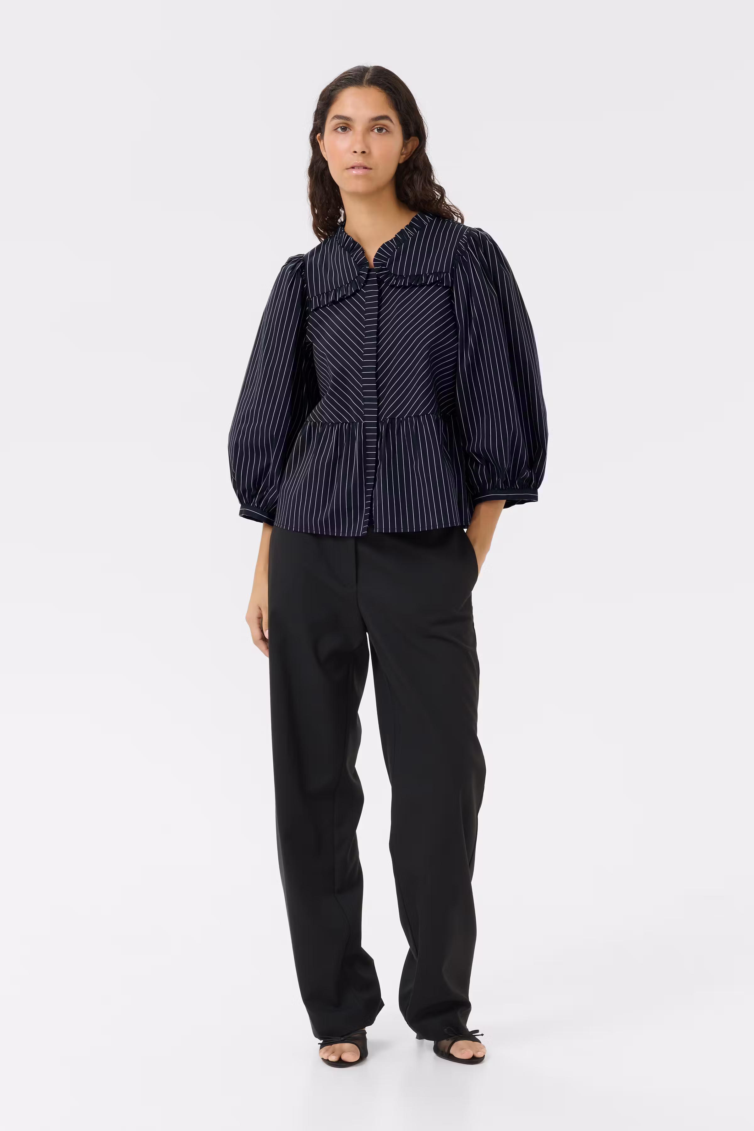 KBAmy Blouse LOOKBOOK FRONT 10105538-107961