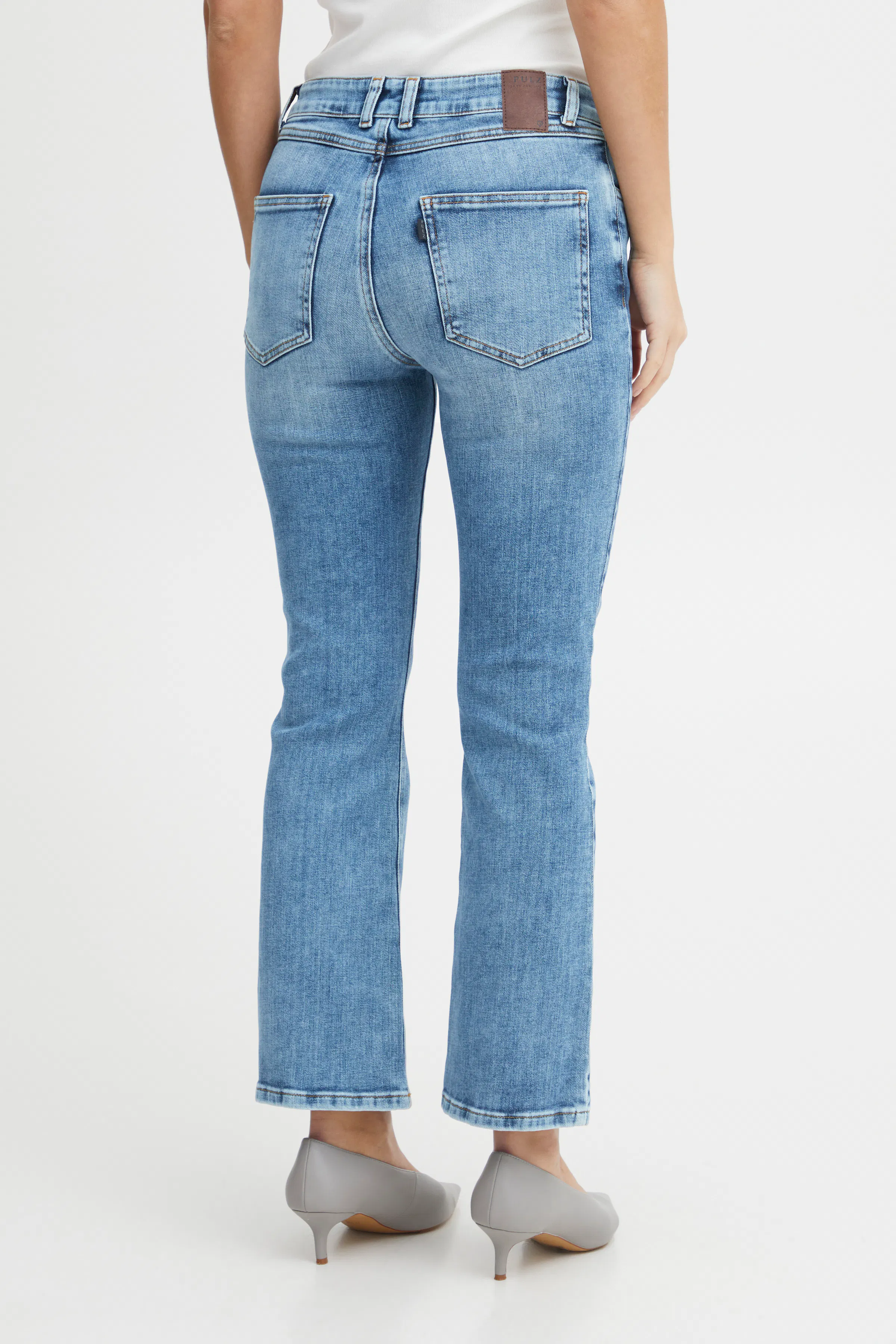 PZRIA Jeans LOOKBOOK BACK 50207172-200005