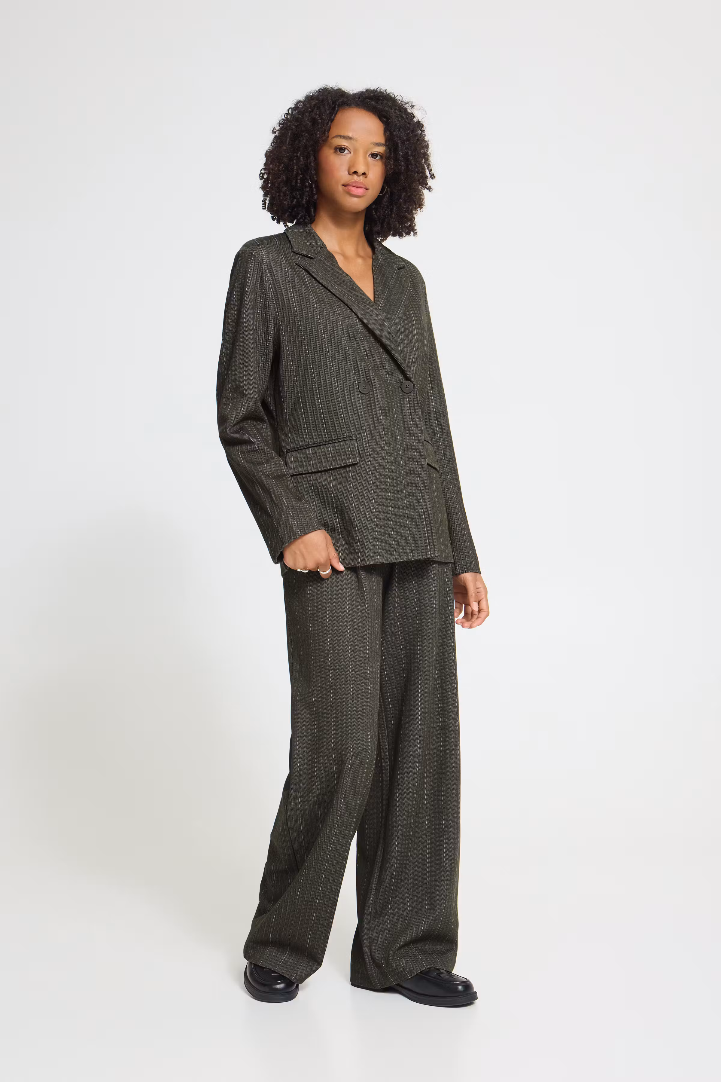 IHKATE Blazer LOOKBOOK FRONT 20126819-900016953