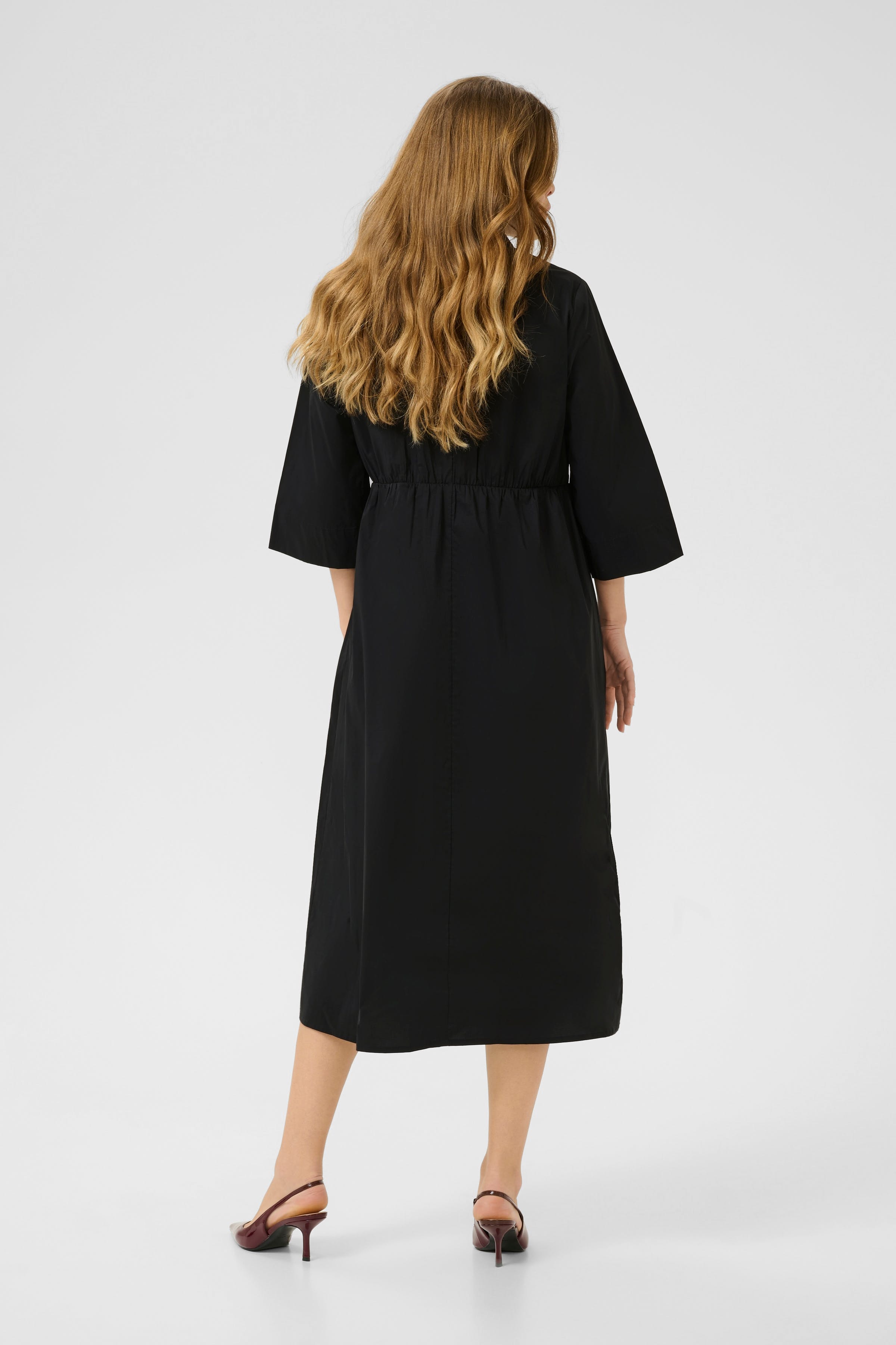 CUpoca Dress LOOKBOOK BACK 50111438-500012