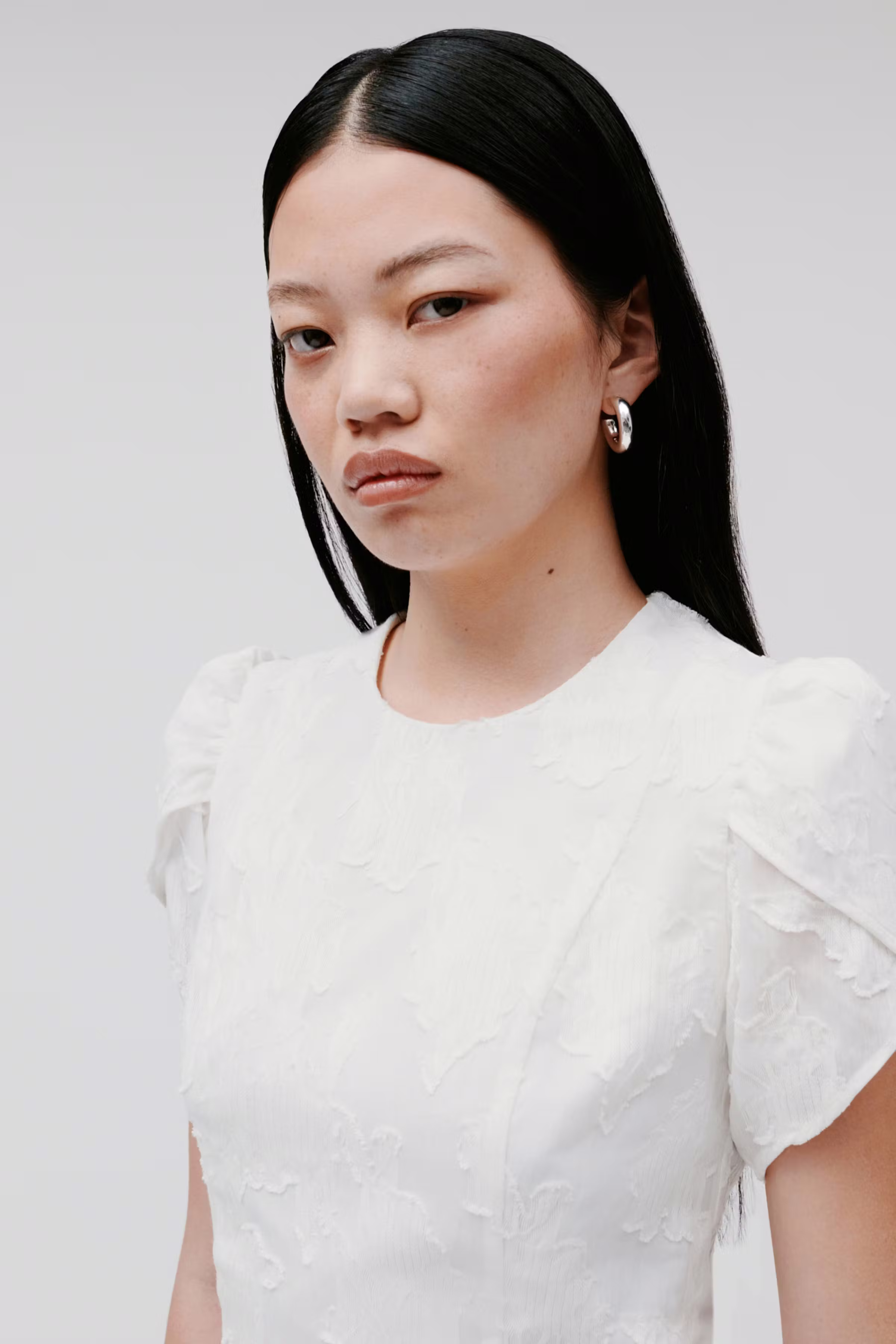 NERISSA Kleid LOOKBOOK FRONT 30600664-WH010