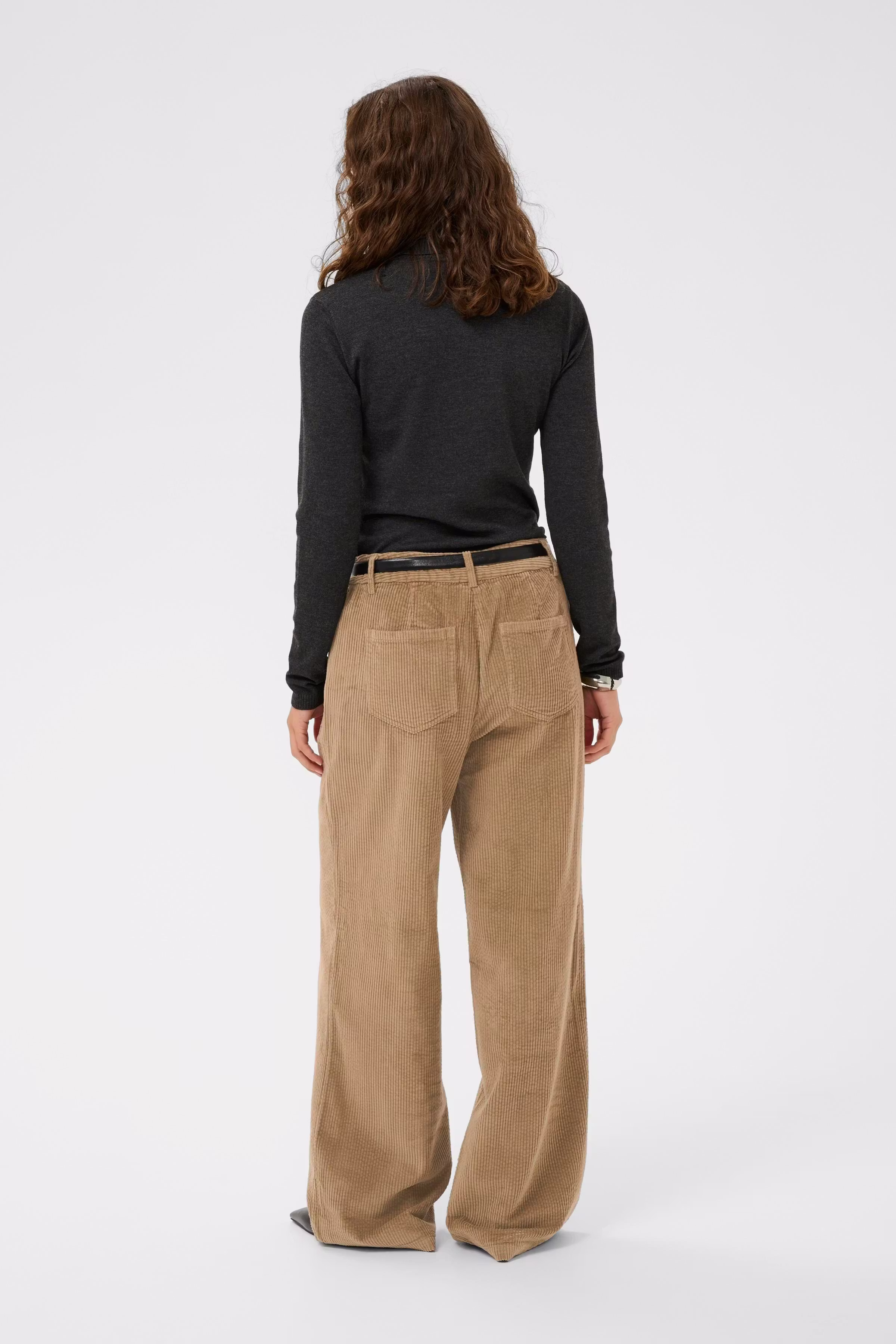 CUbaela Corduroy trousers LOOKBOOK BACK 50112263-171310