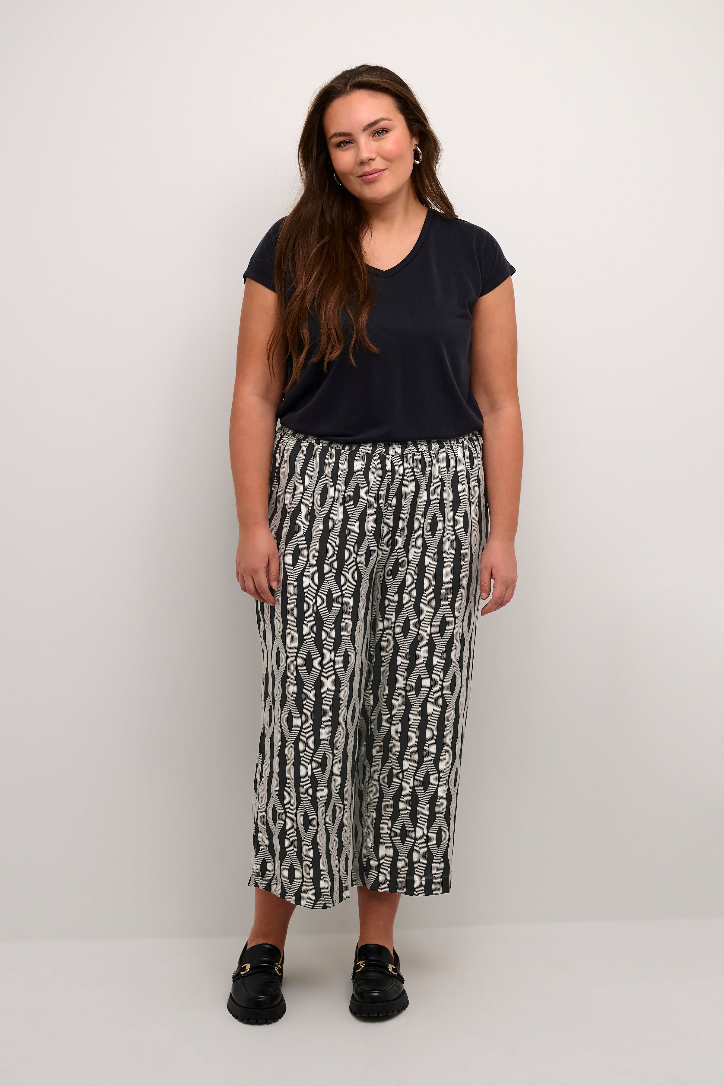 KCsanna Trousers LOOKBOOK FRONT 10582519-106143