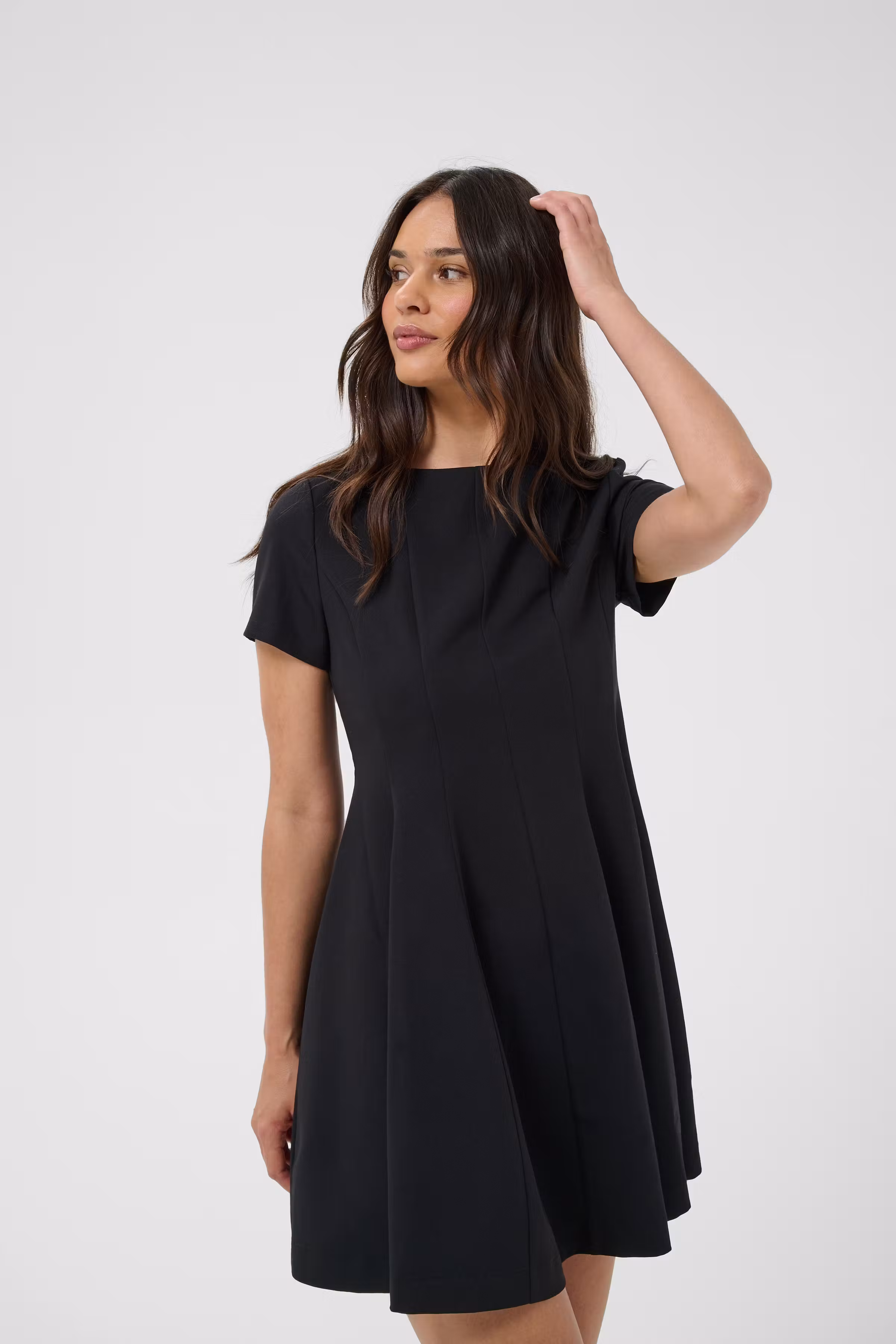 KAsakura Kleid LOOKBOOK DETAIL 10512221-100121