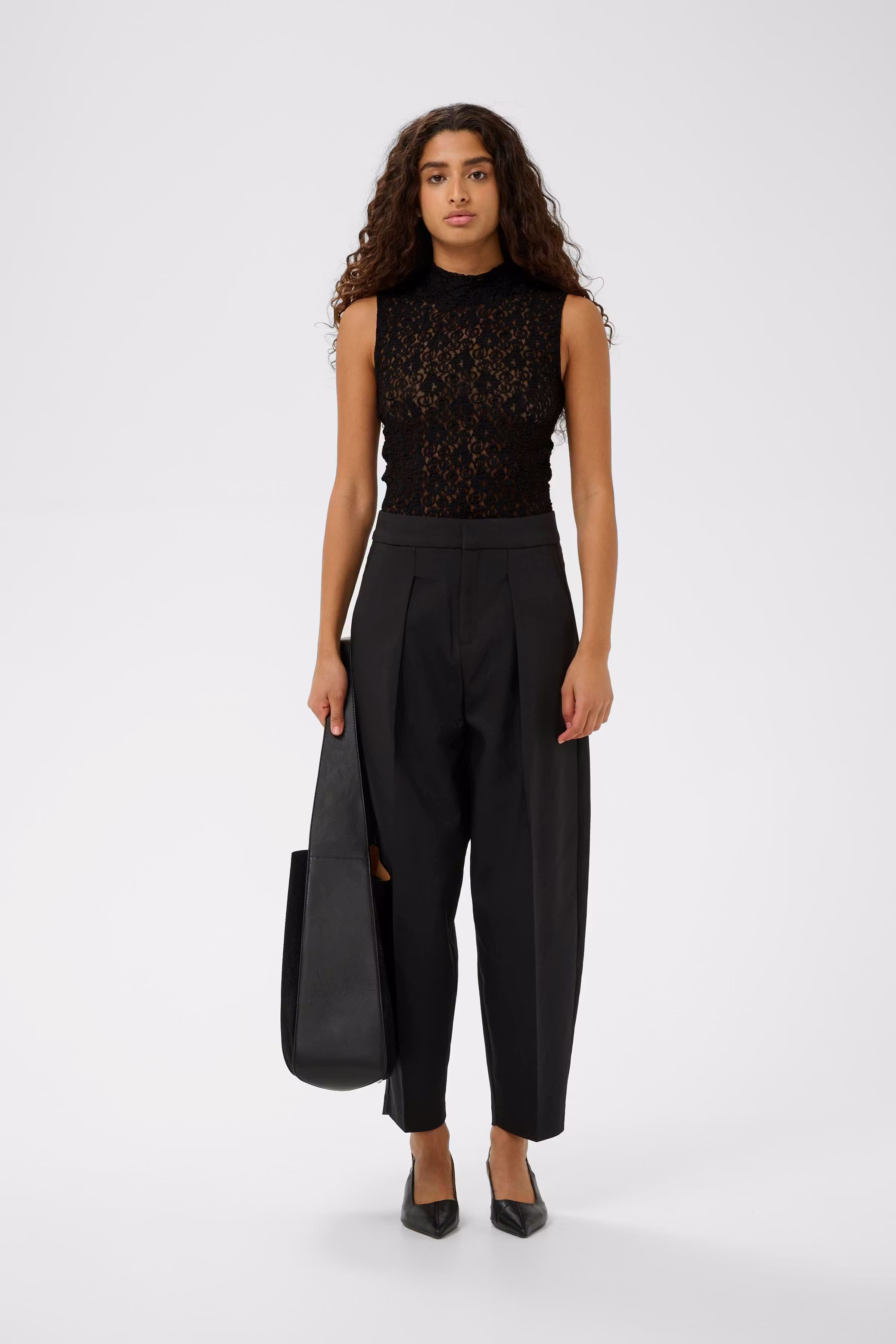 CivahIW T-shirt LOOKBOOK FRONT 30109935-194008