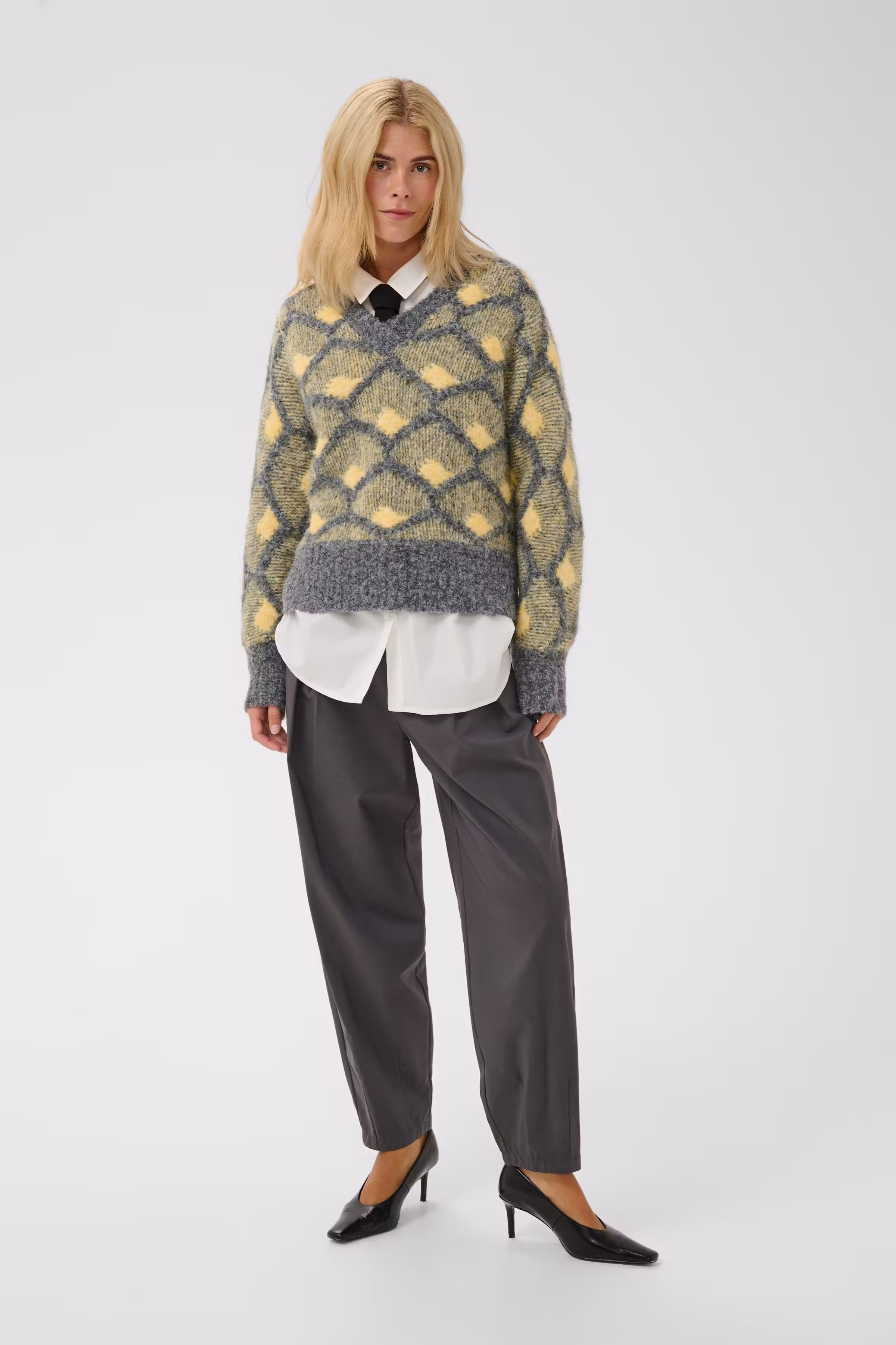 CUjamie Hose LOOKBOOK FRONT 50113568-180201