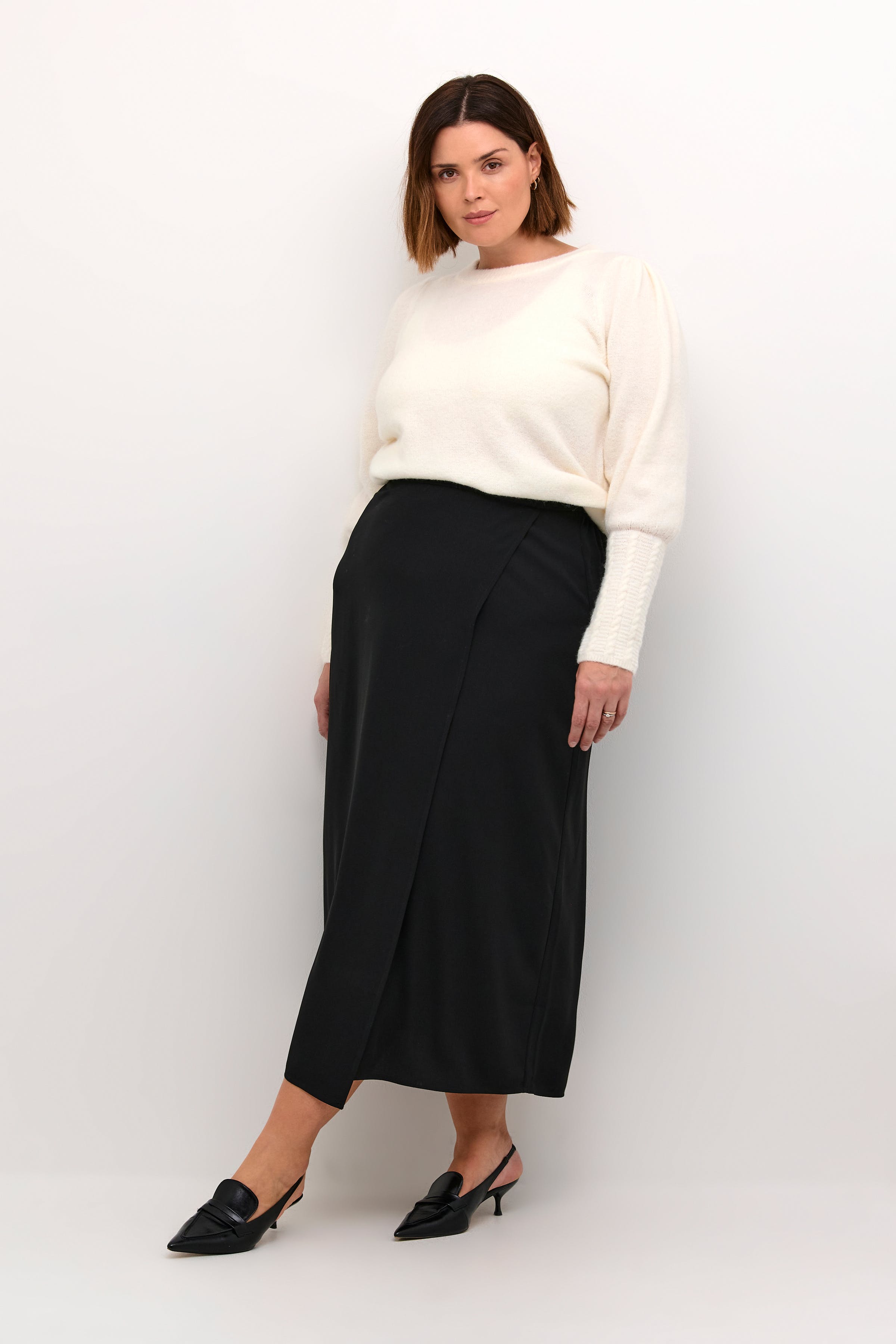 KCellis Skirt LOOKBOOK FRONT 10582723-100121