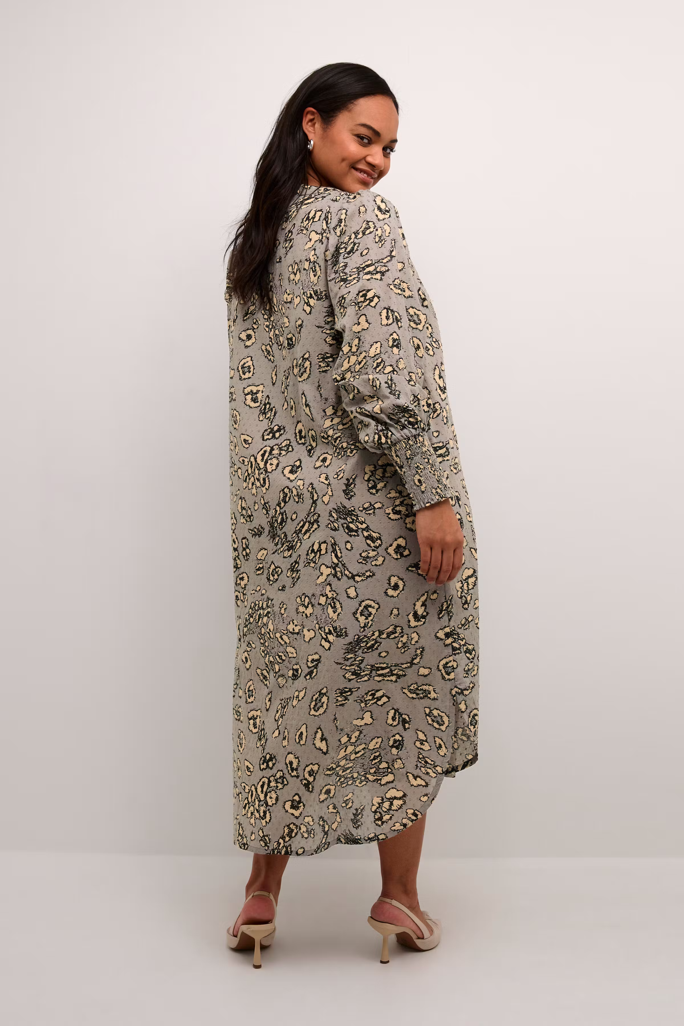 KCliana Klänning LOOKBOOK BACK 10582447-106201