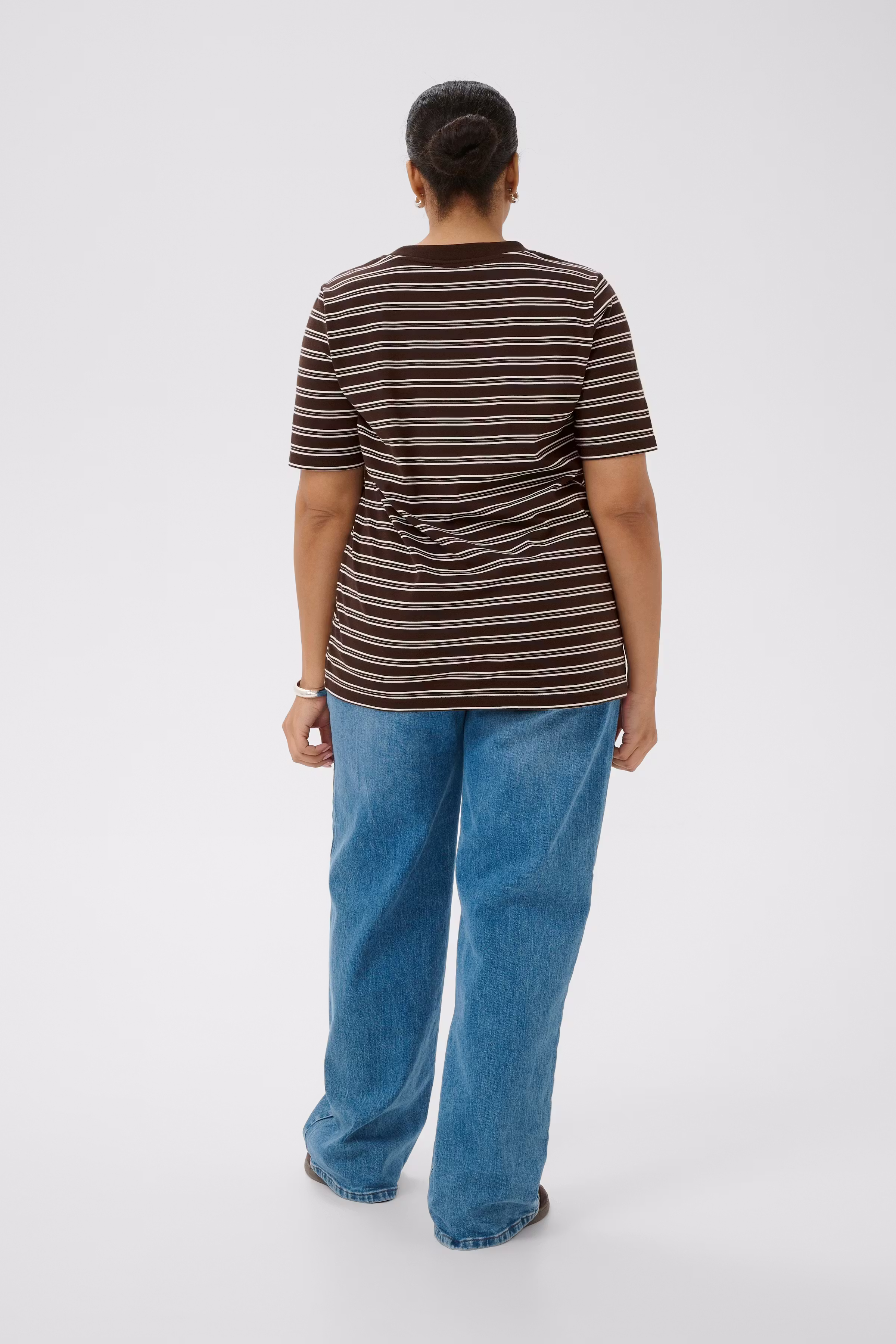 KCjilla T-shirt LOOKBOOK BACK 10584487-1000105