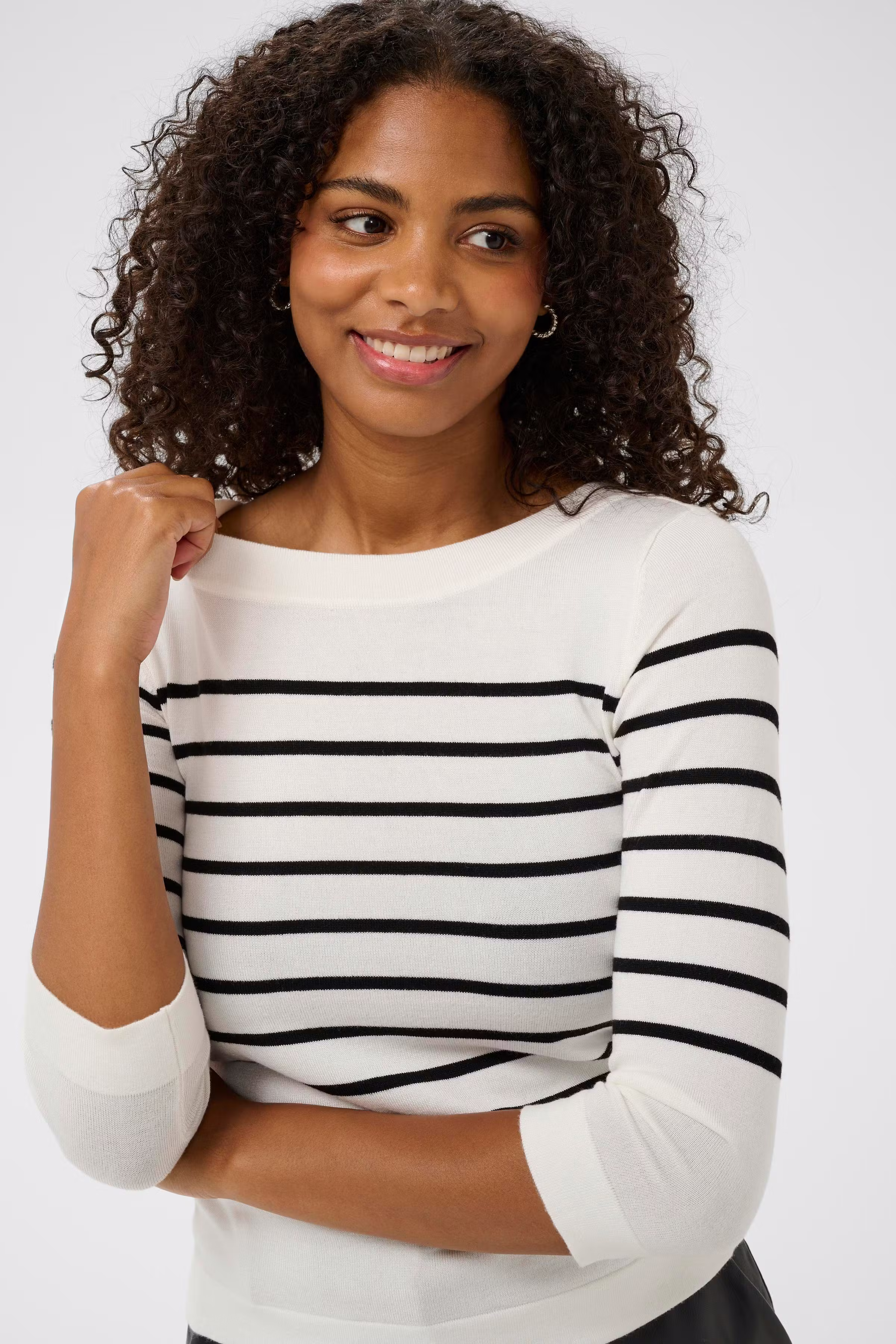 KAlizza Pullover LOOKBOOK DETAIL 10510195-108922