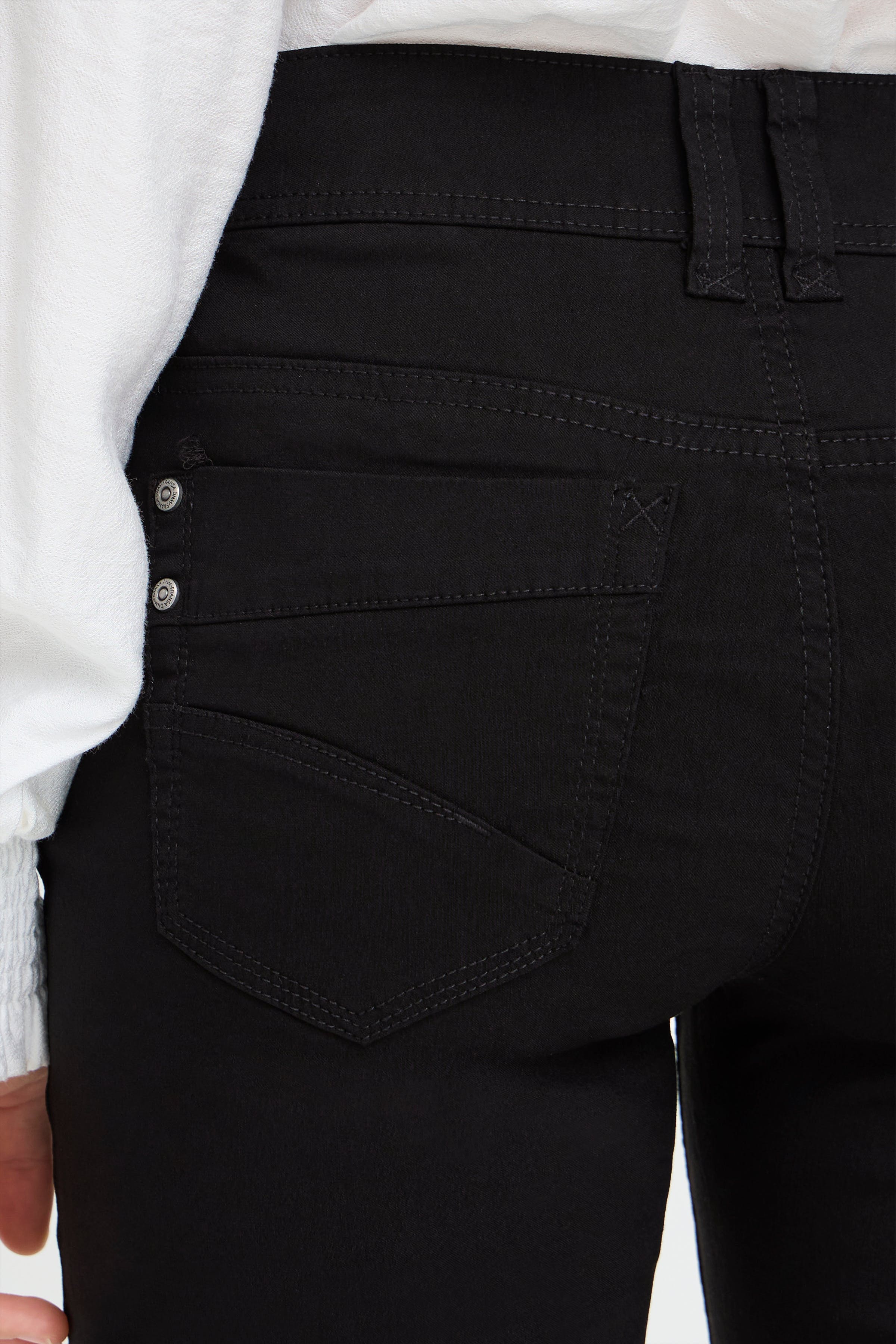 FRZALIN Byxor LOOKBOOK DETAIL 601748-60096