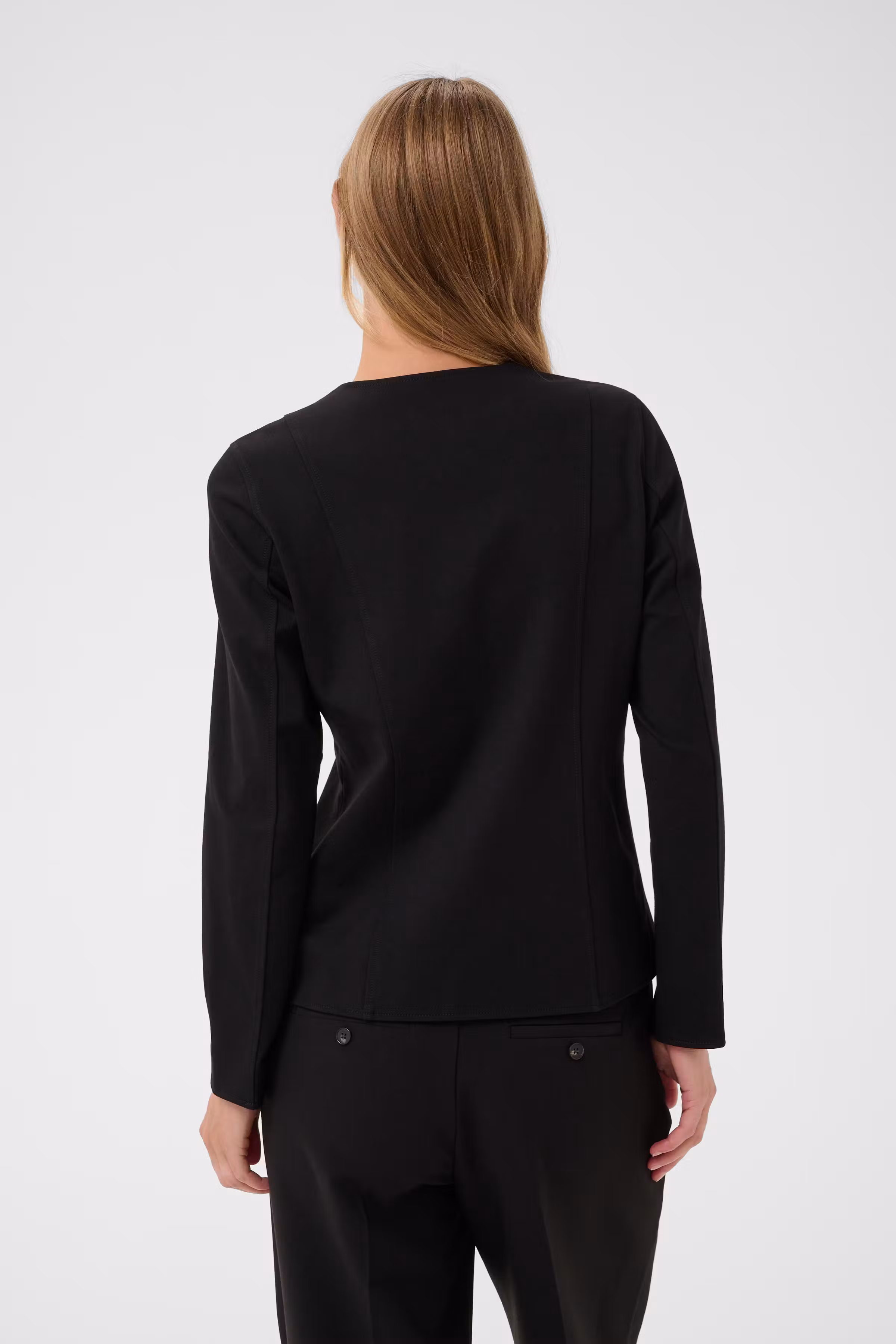 CaridadPW Blazer LOOKBOOK BACK 30311162-194008
