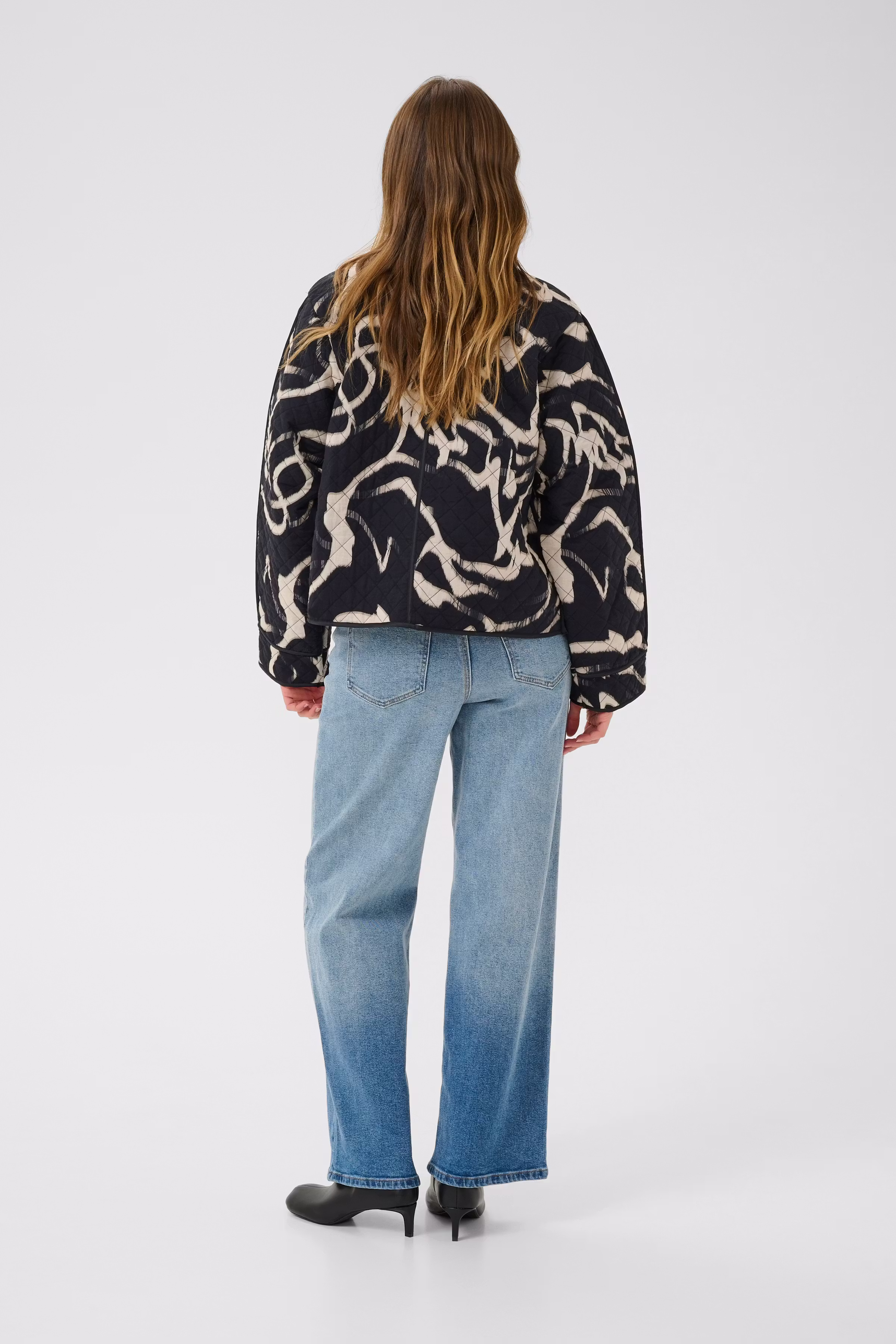 KAkayla Casual jakke LOOKBOOK BACK 10510157-107701