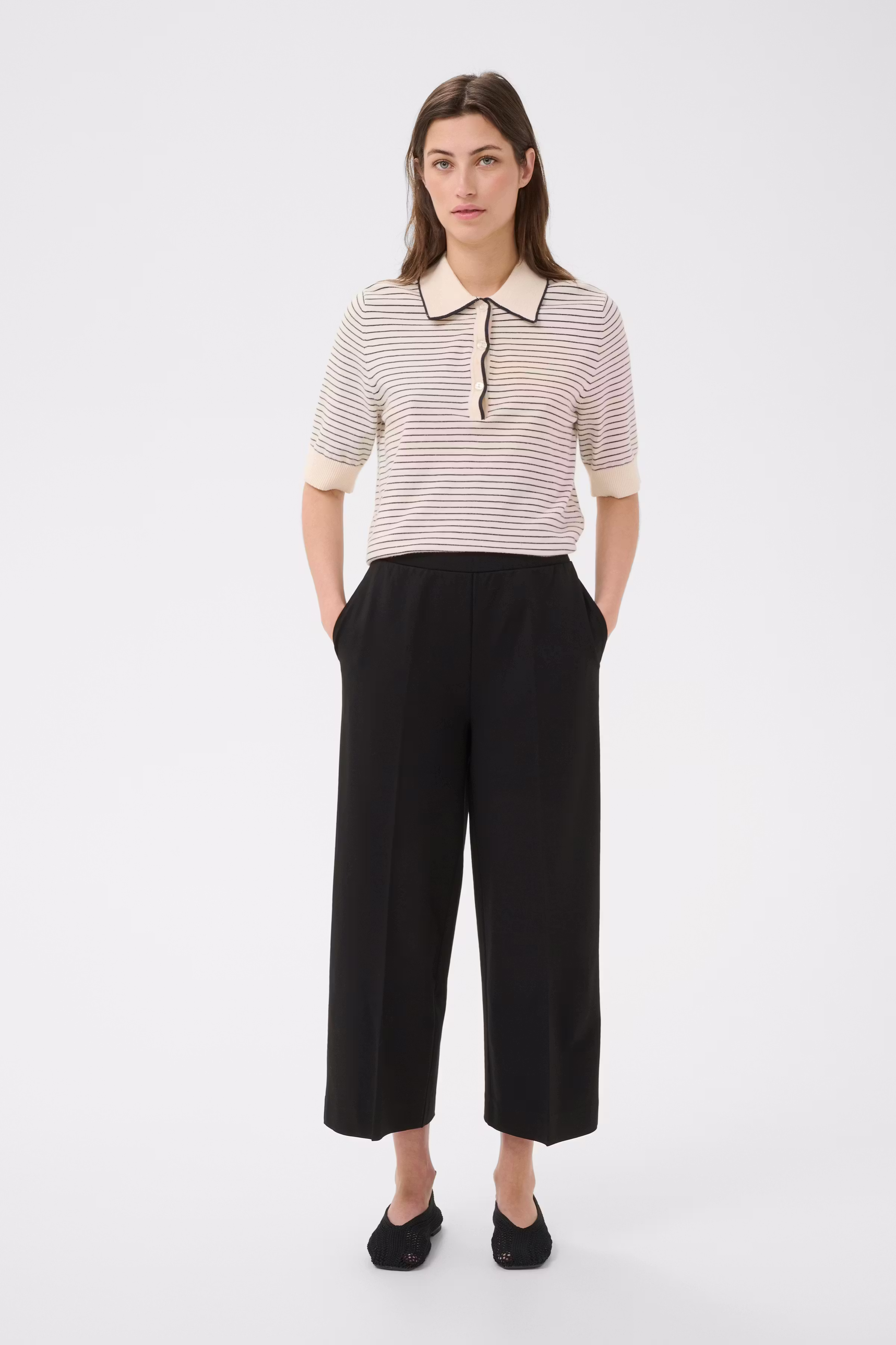 ConchitaPW Hose LOOKBOOK FRONT 30310923-194008