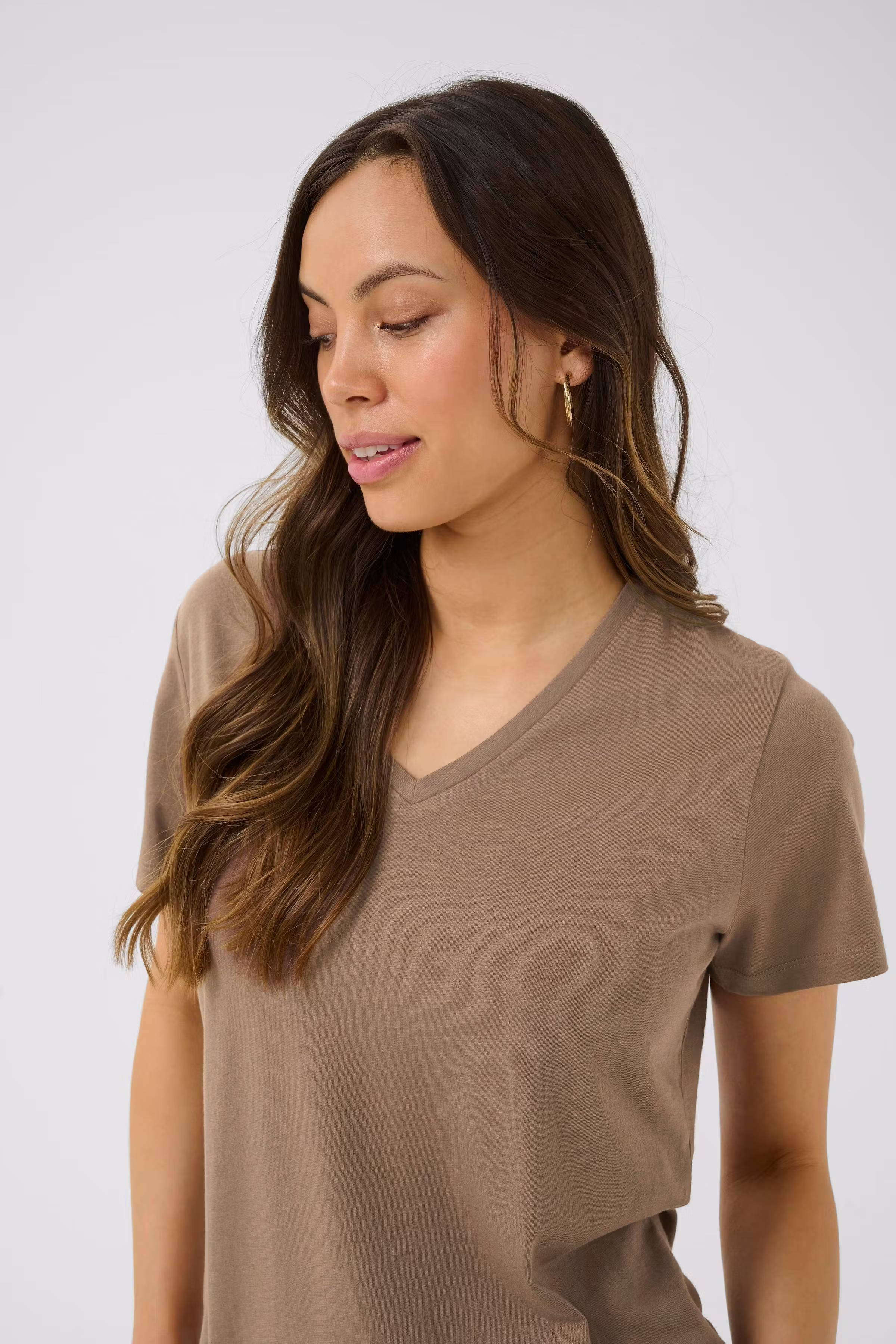 Naia T-shirt LOOKBOOK DETAIL 10604508-170909