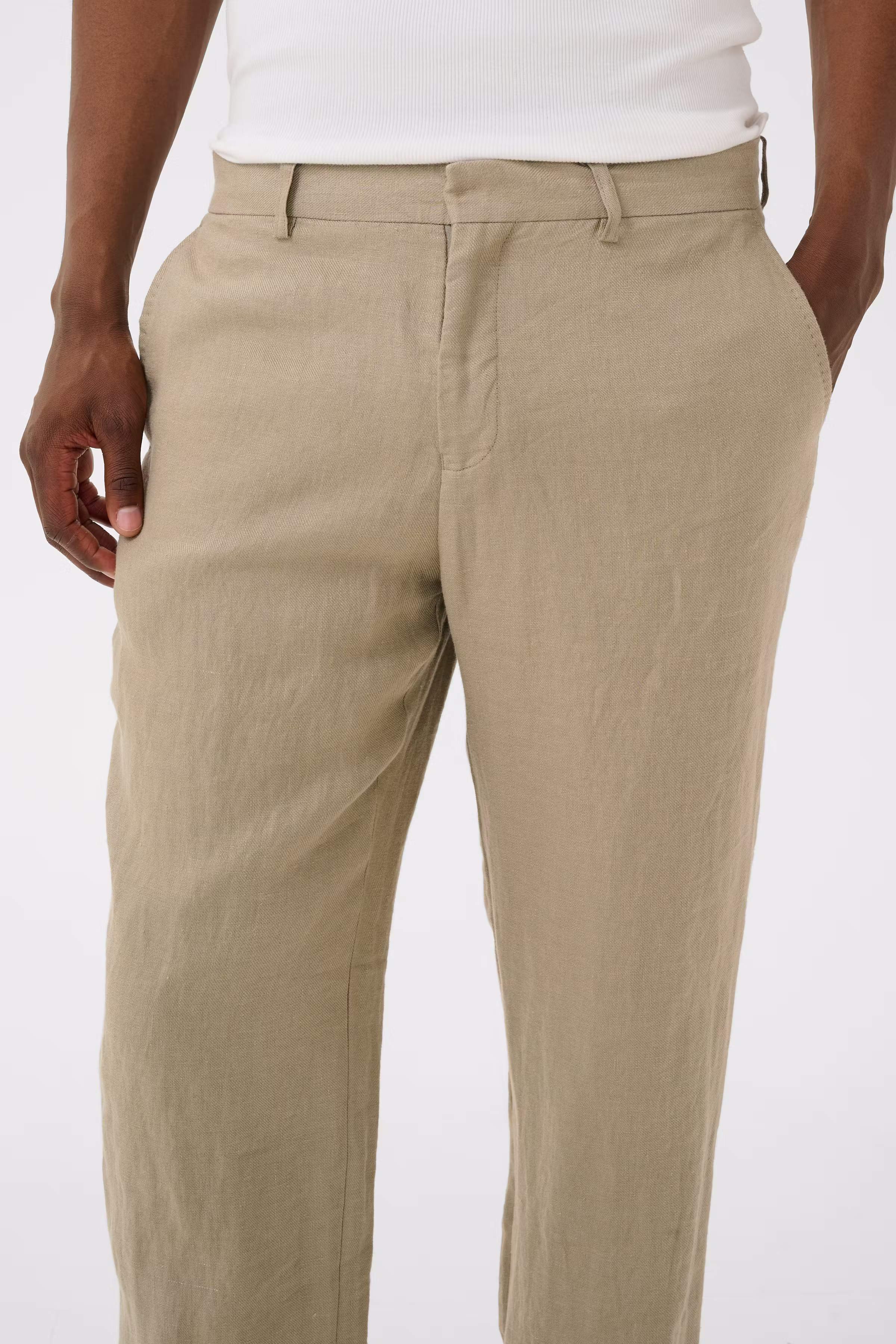 MAwesley Trousers LOOKBOOK DETAIL 30209141-171108