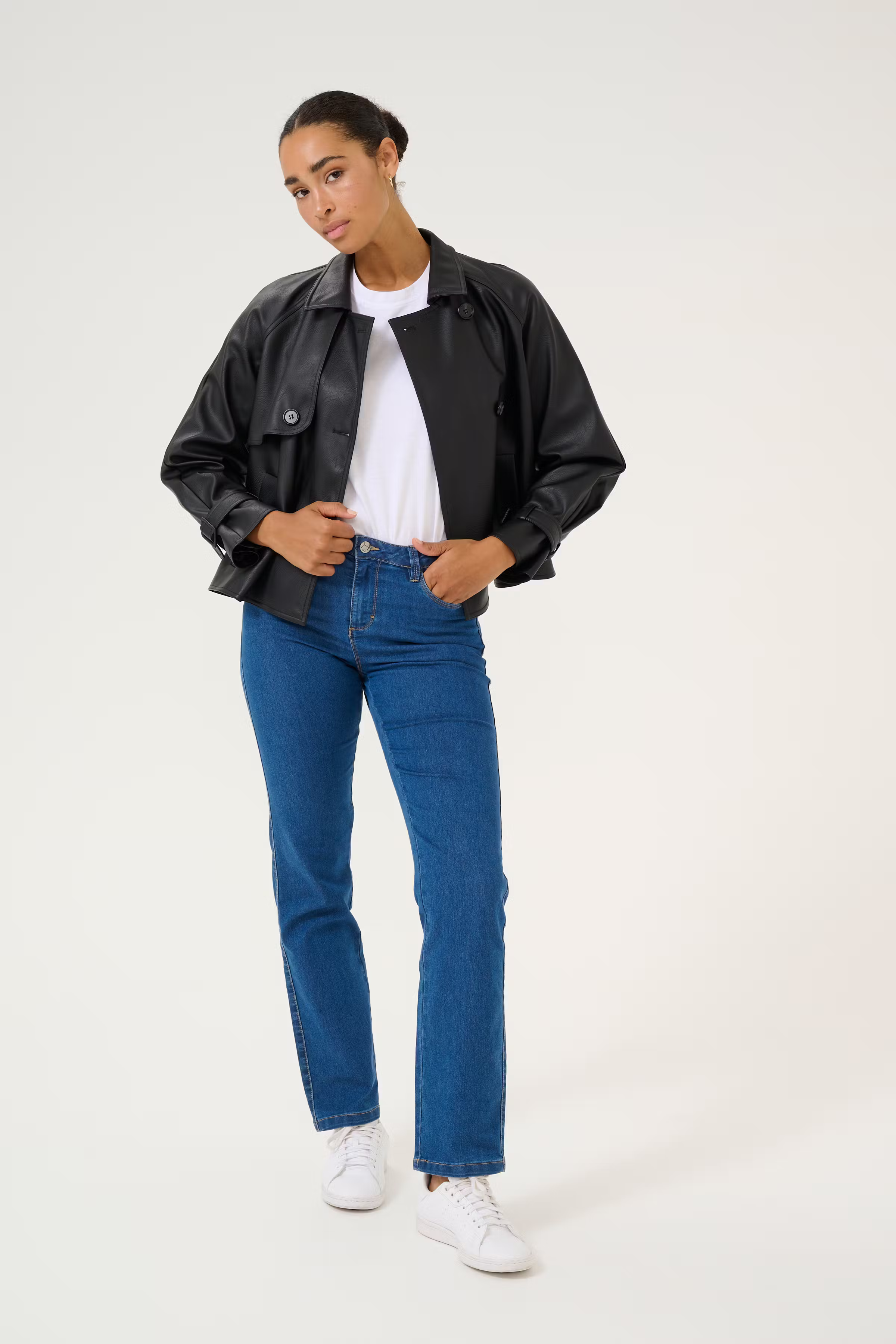 KAelsa Bovenkleding LOOKBOOK FRONT 10509558-100121