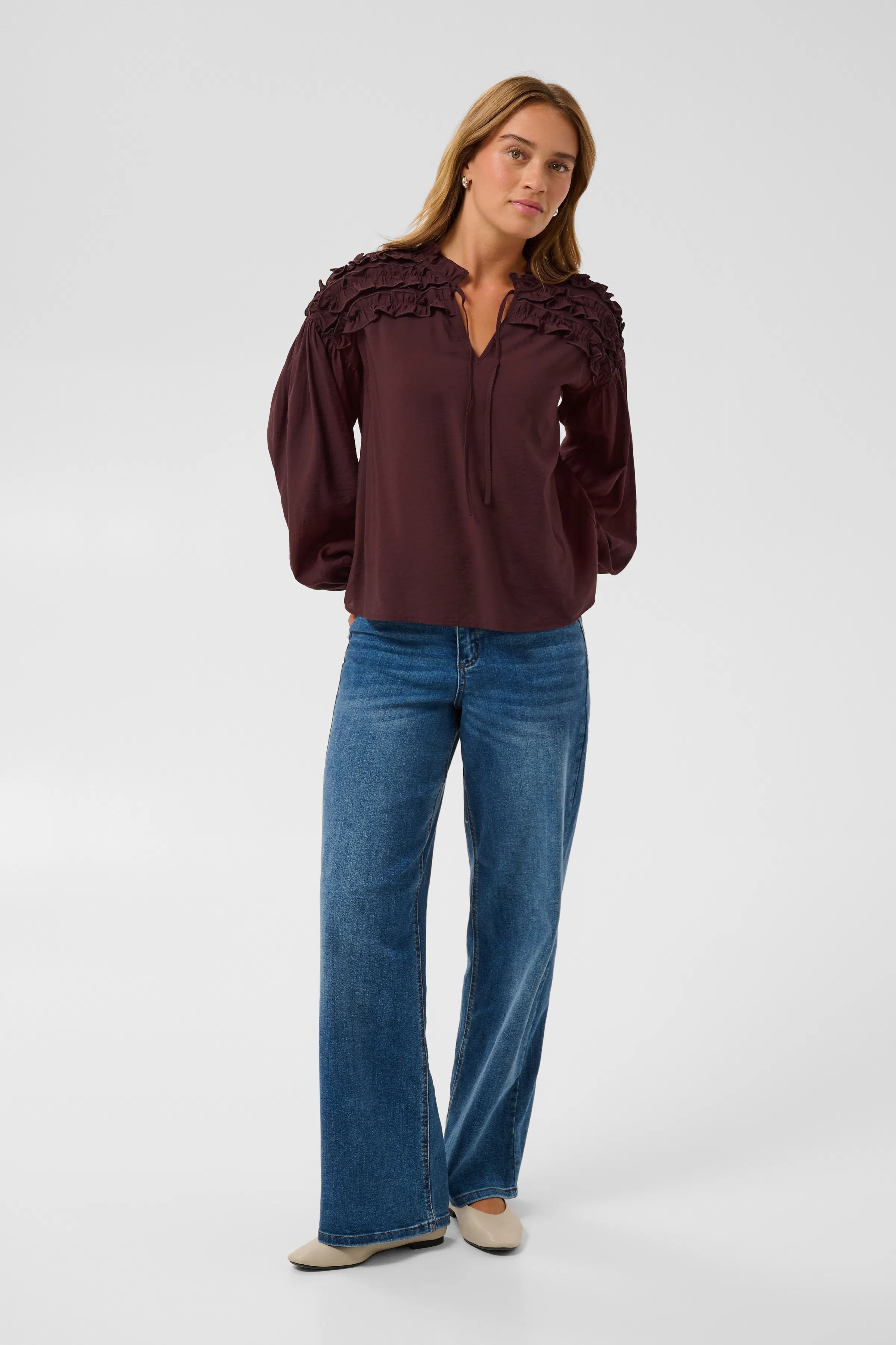 KAnicole Bluse LOOKBOOK FRONT 10512111-191619