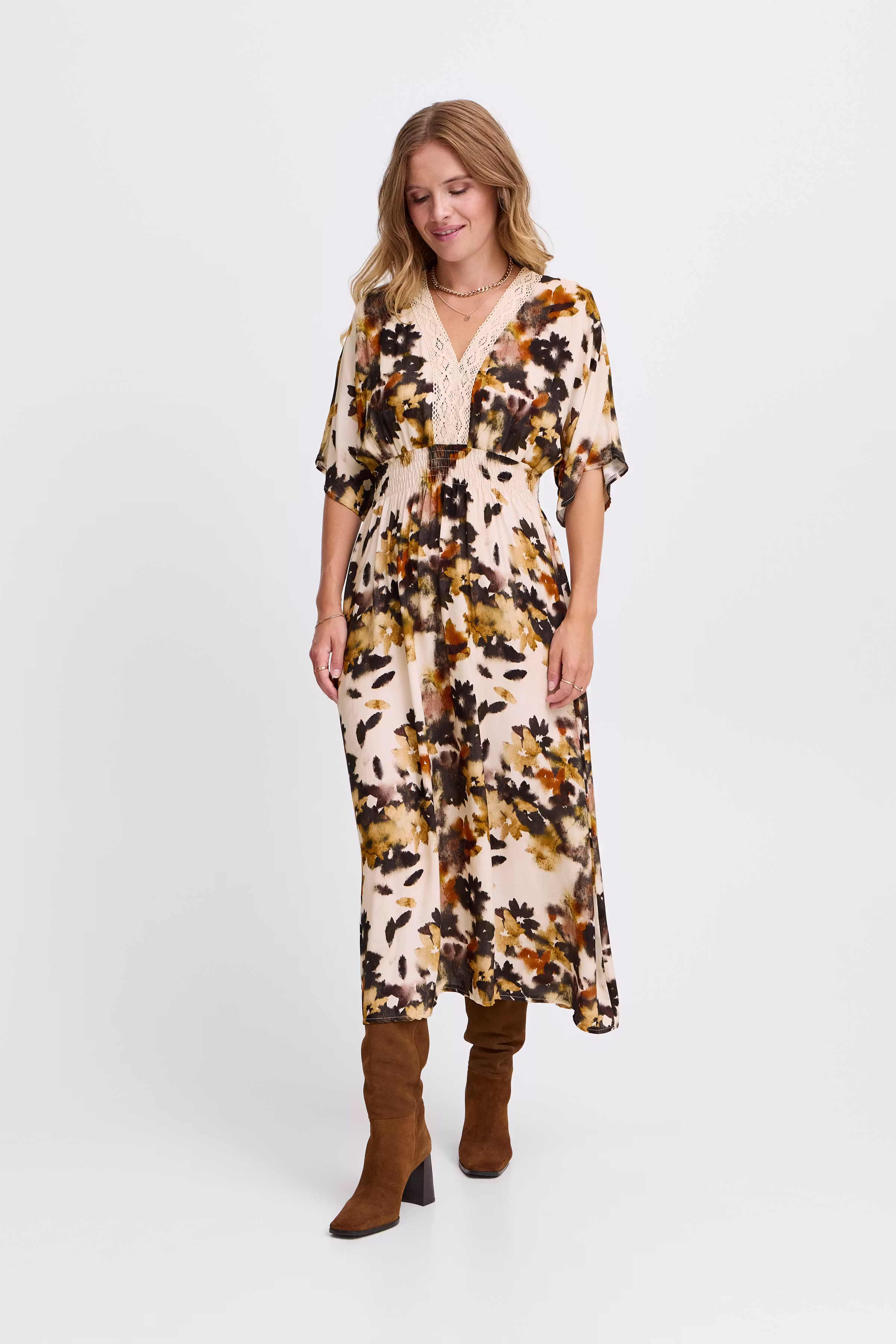 SBKANZA Kjole LOOKBOOK FRONT 22100714-160945