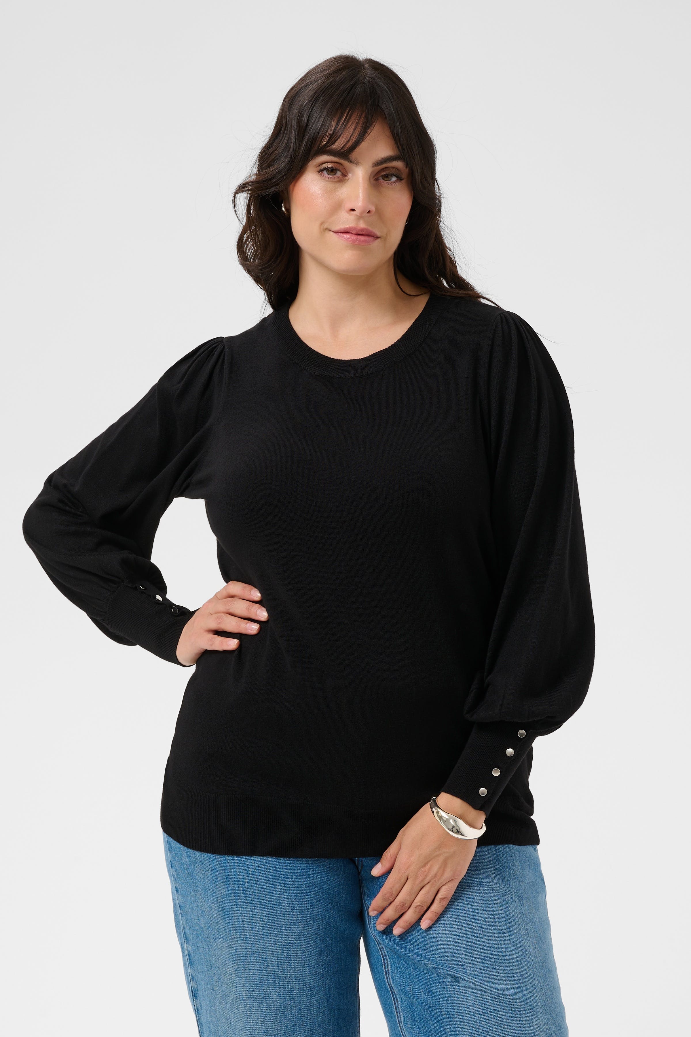 KClizzy Pullover LOOKBOOK FRONT 10584451-100121