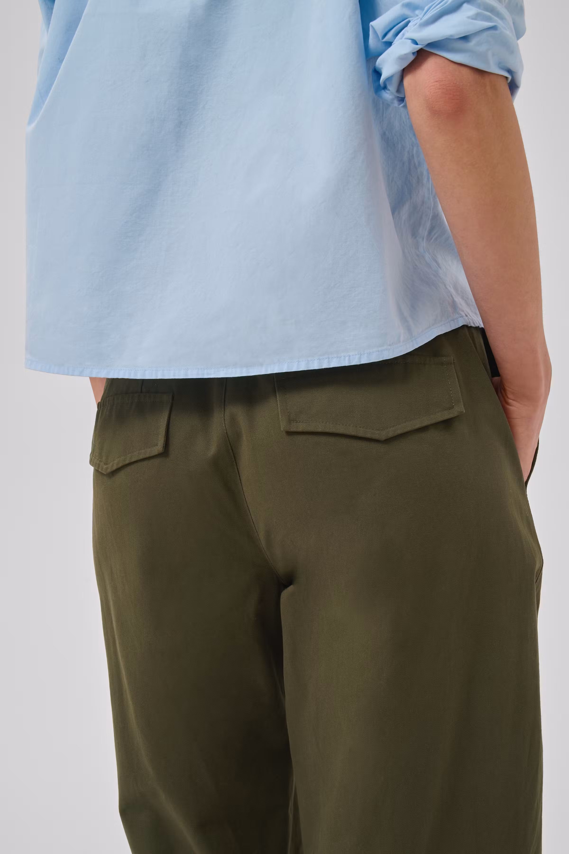 MWGisva Barrel broek LOOKBOOK DETAIL 10705655-190515