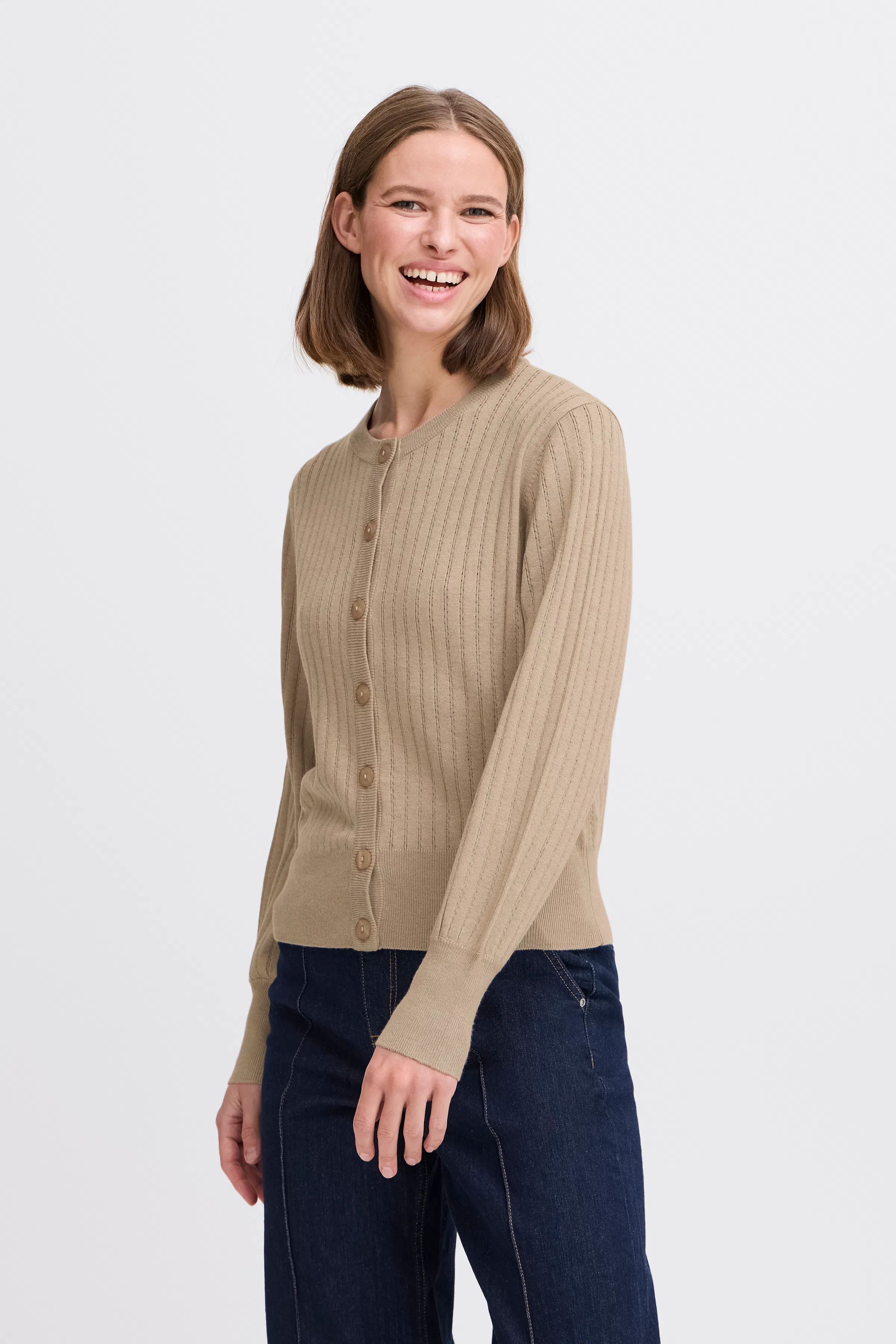 BYMMORLA Cardigan LOOKBOOK FRONT 20817149-1513041