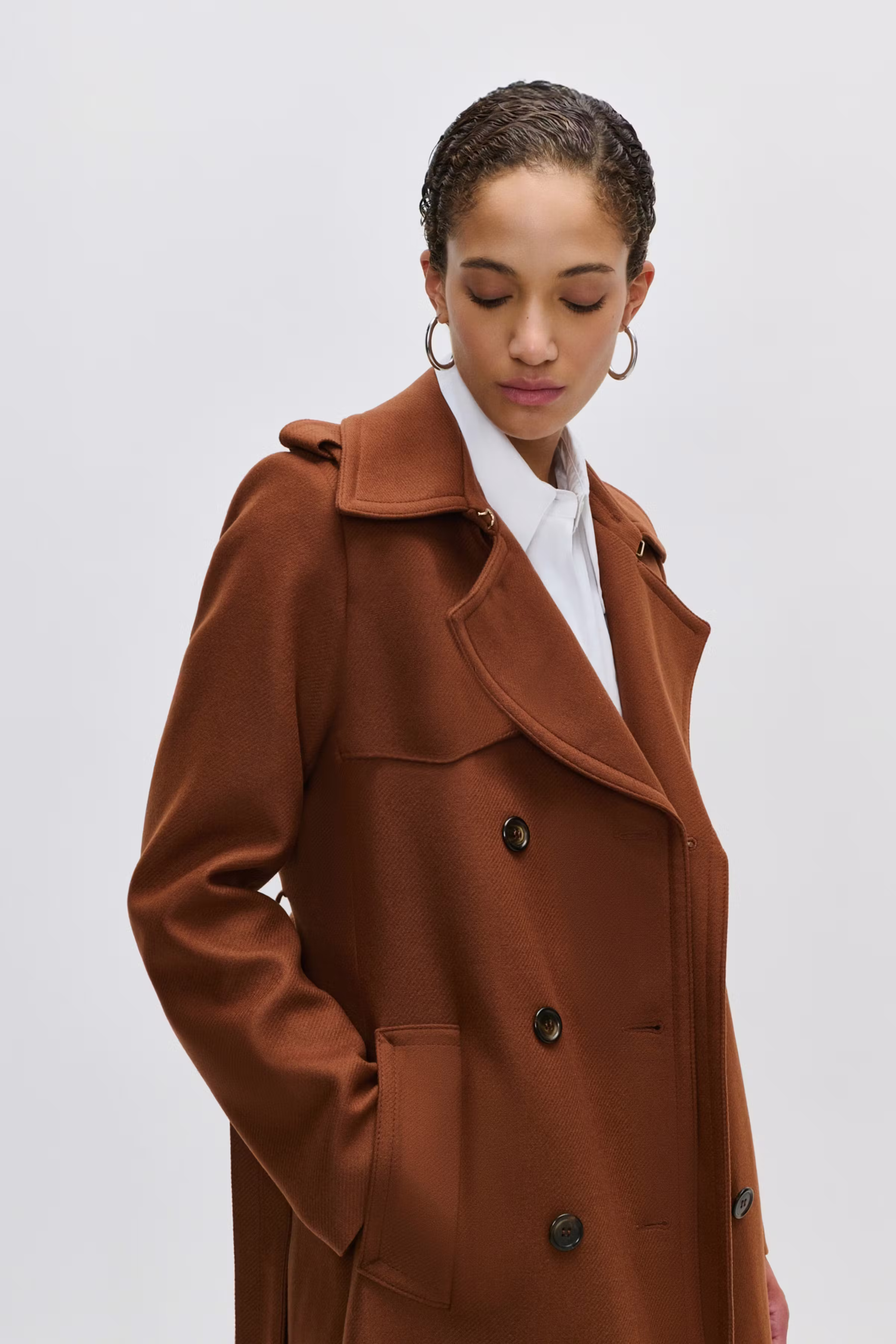 CHARLOTTE ANN COAT LOOKBOOK FRONT 30600567-BR248