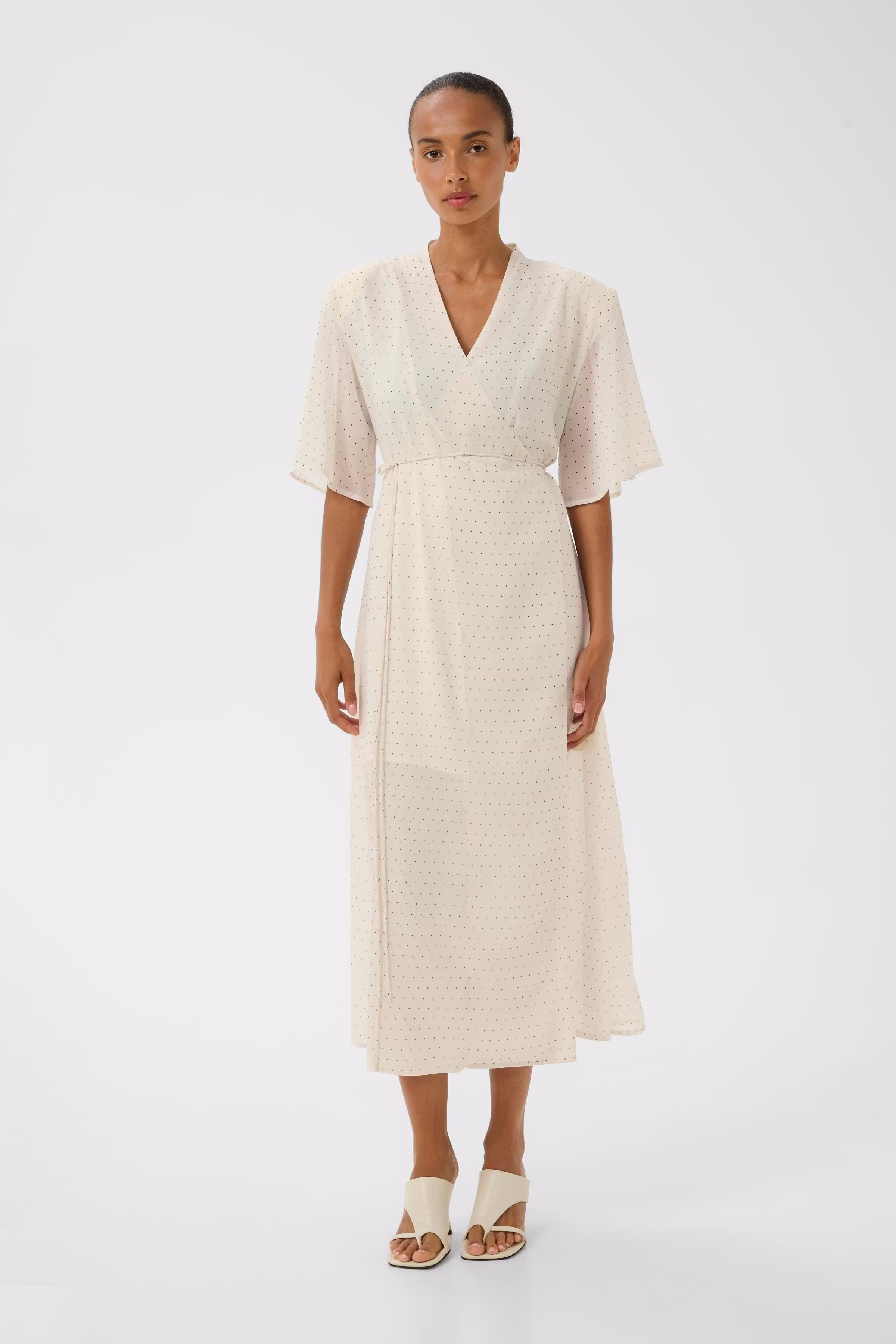 Gzdorah Klänning LOOKBOOK FRONT 10911150-109386
