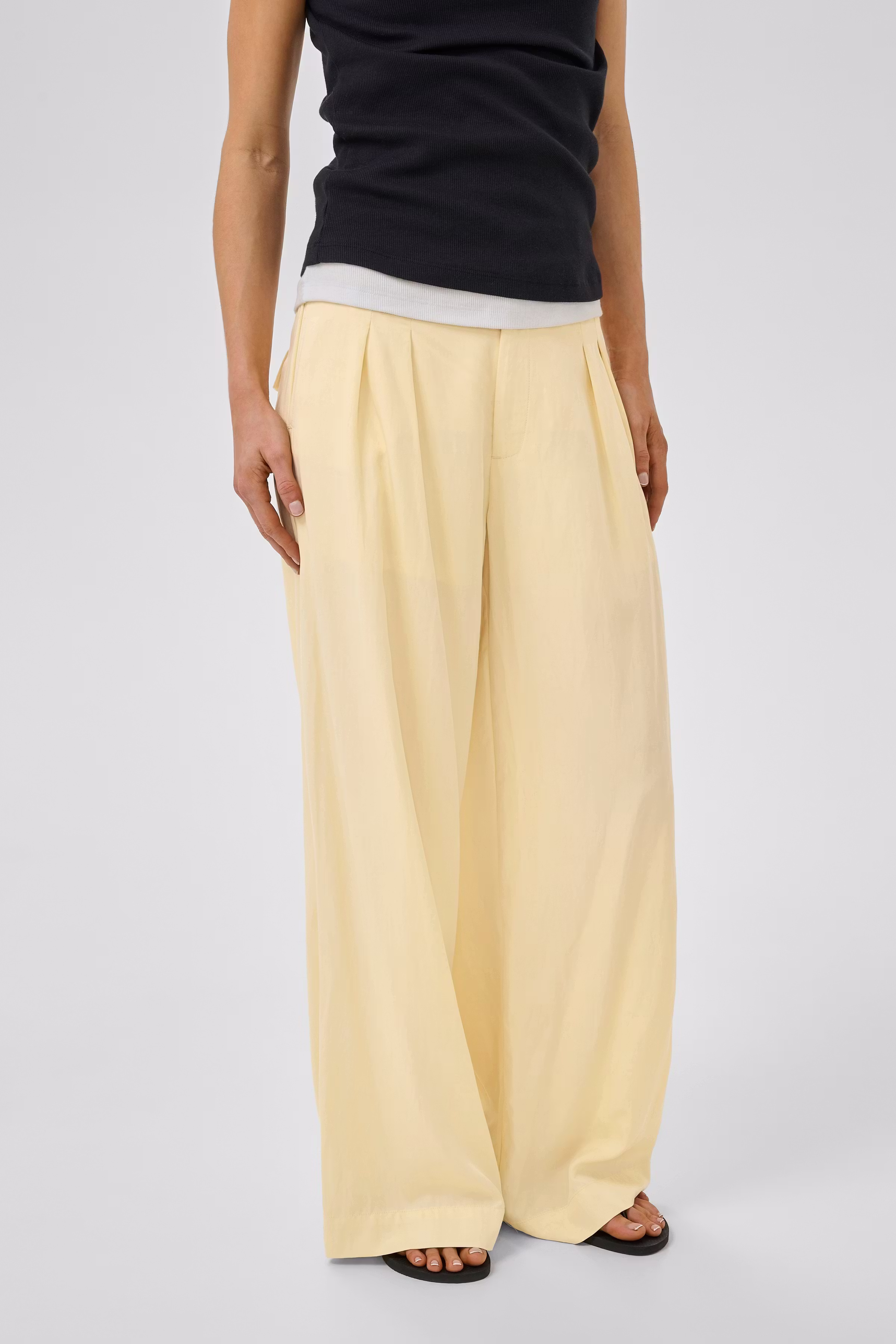 MWZoe Trousers LOOKBOOK FRONT 10705574-110515