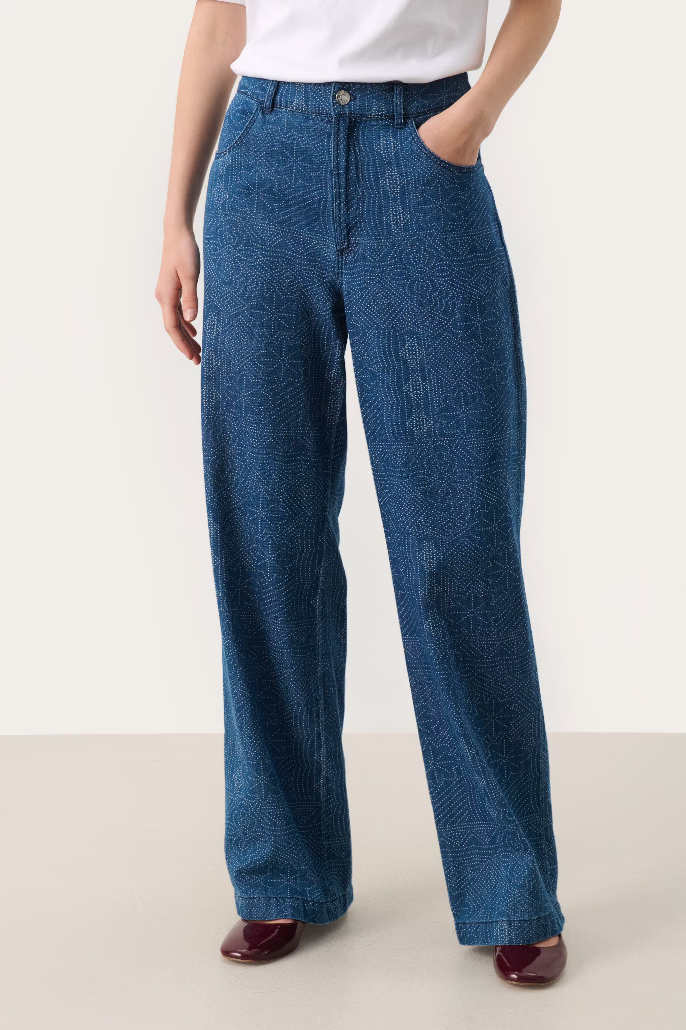 TharaPW Byxor LOOKBOOK FRONT 30309810-303961