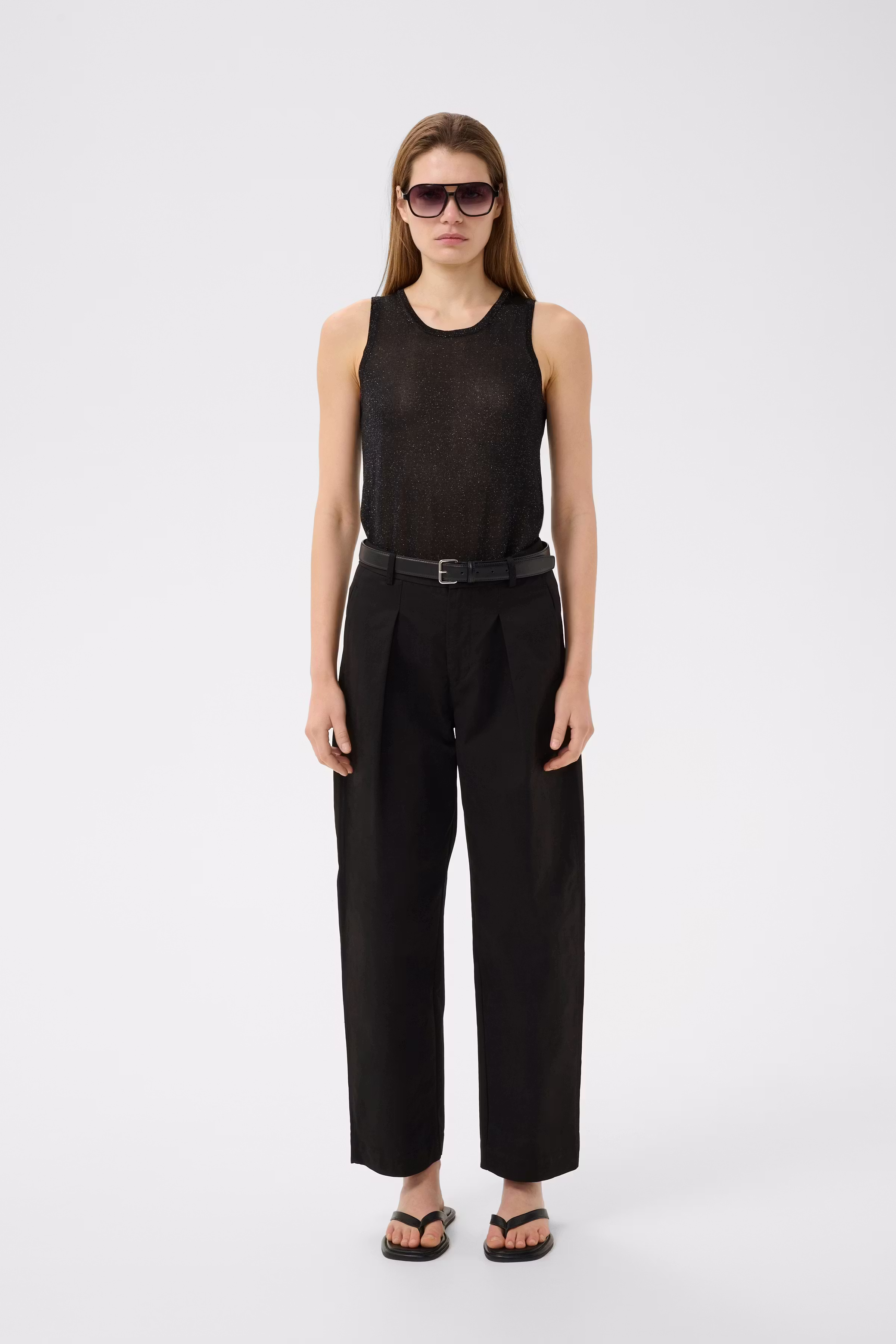 MolaIW Top LOOKBOOK FRONT 30110521-194008