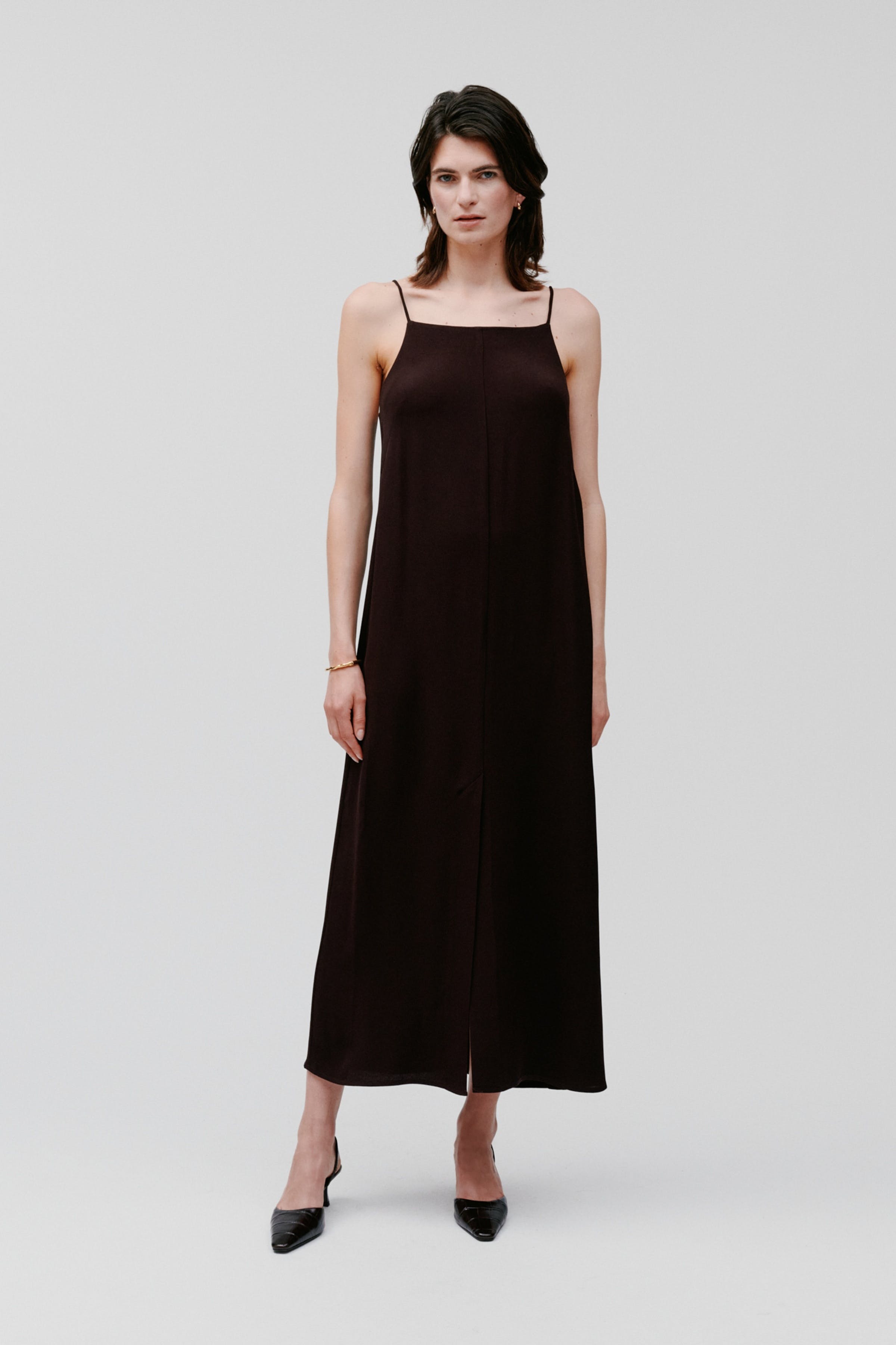 IONava Kjole LOOKBOOK FRONT 30600660-RE400