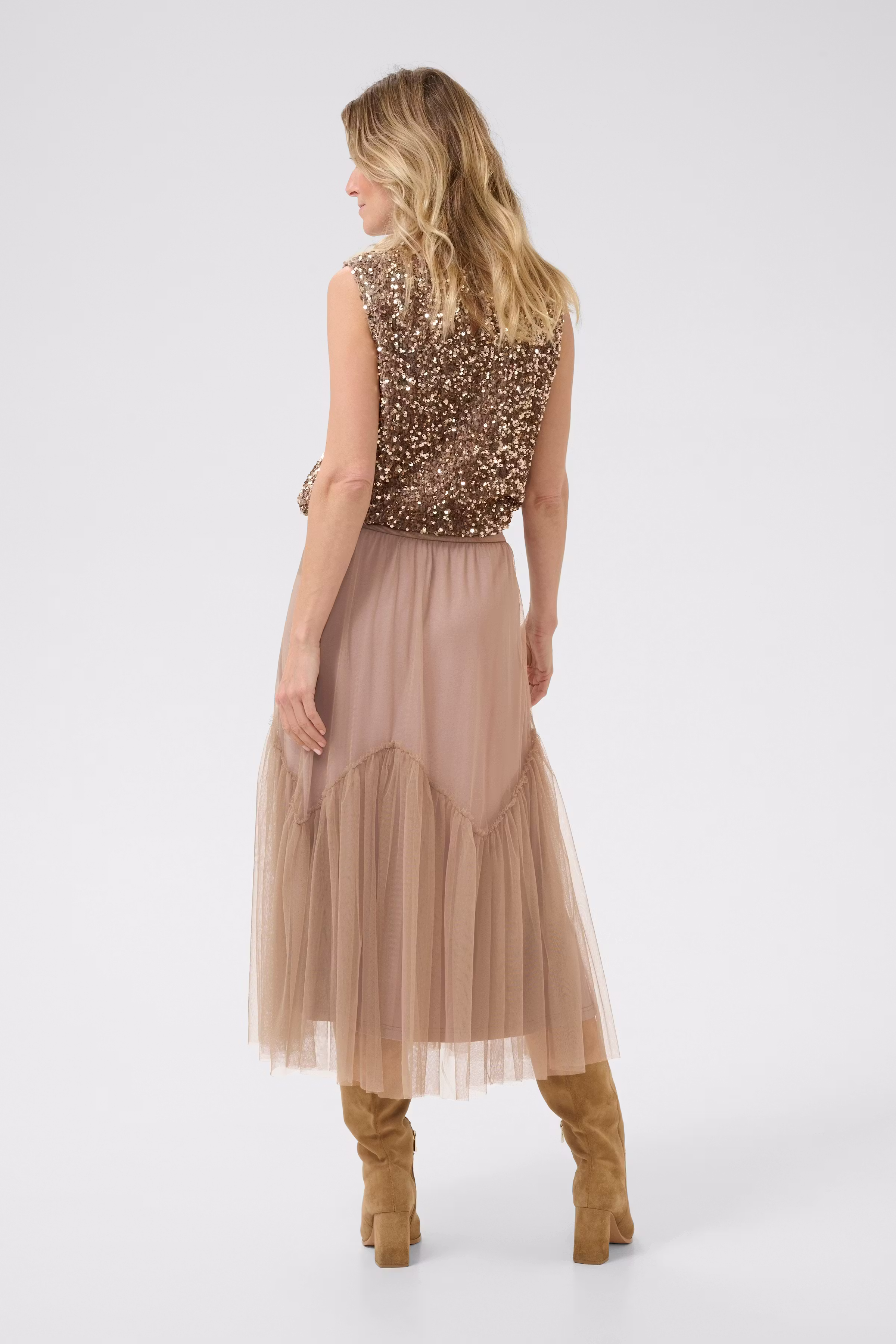 CRYani Skirt LOOKBOOK BACK 10614131-170909