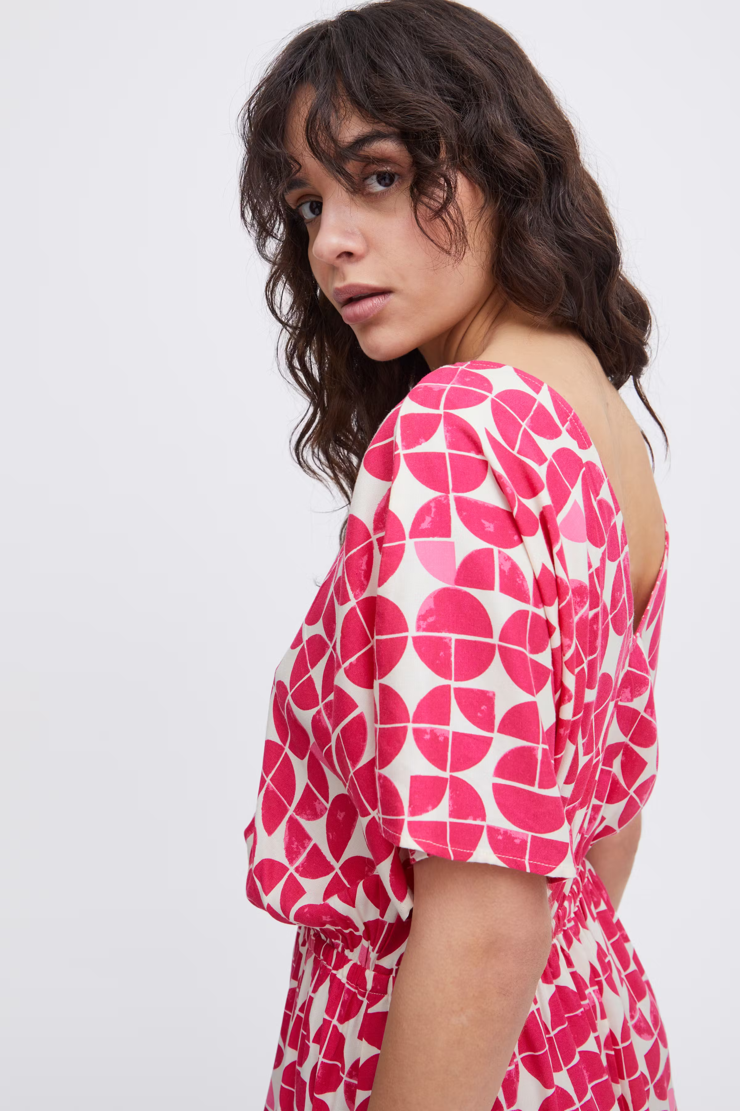 IHNASREEN Dress LOOKBOOK DETAIL 20120834-202937