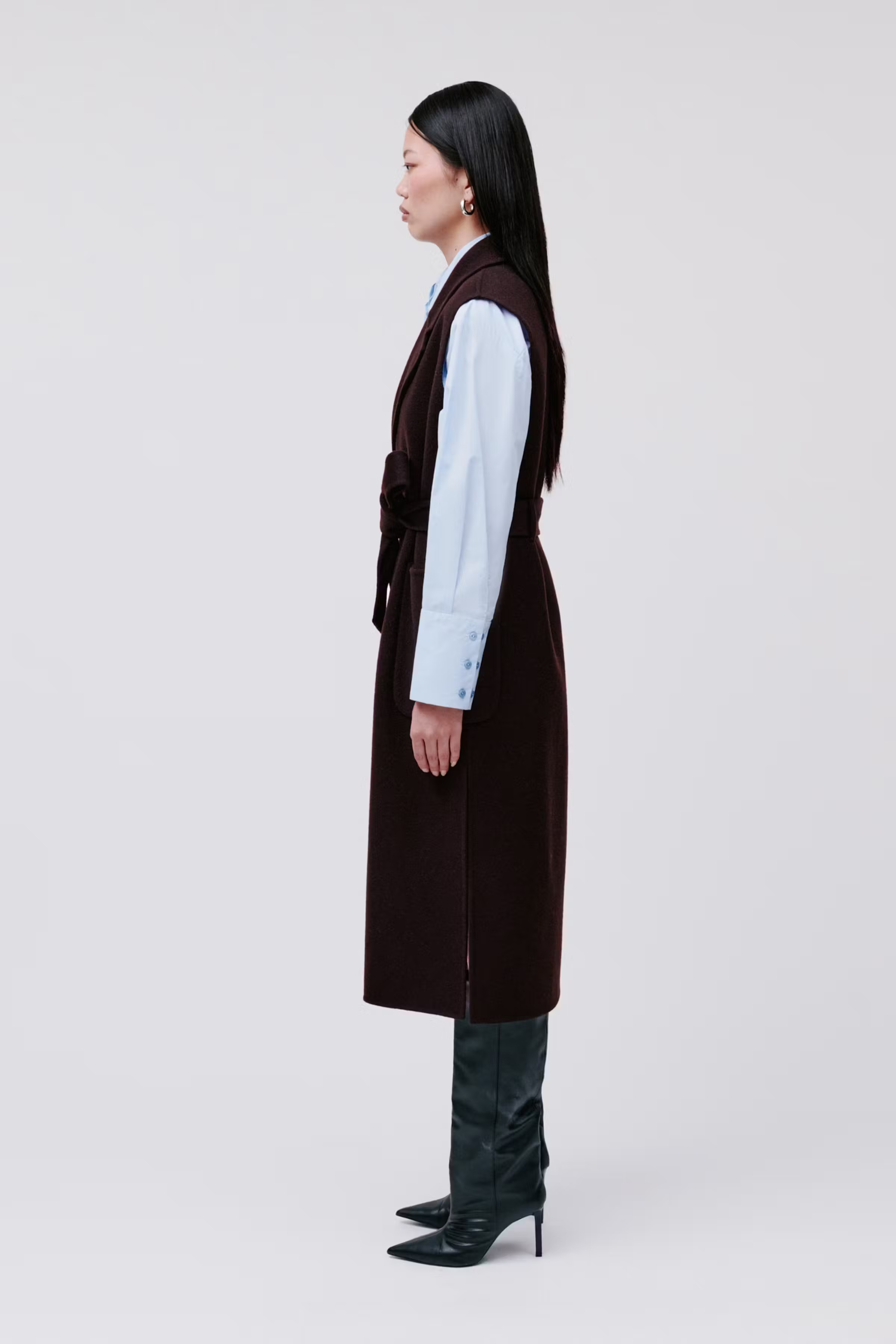 IOCLARISSA Mantel LOOKBOOK FRONT 30600177-BR291