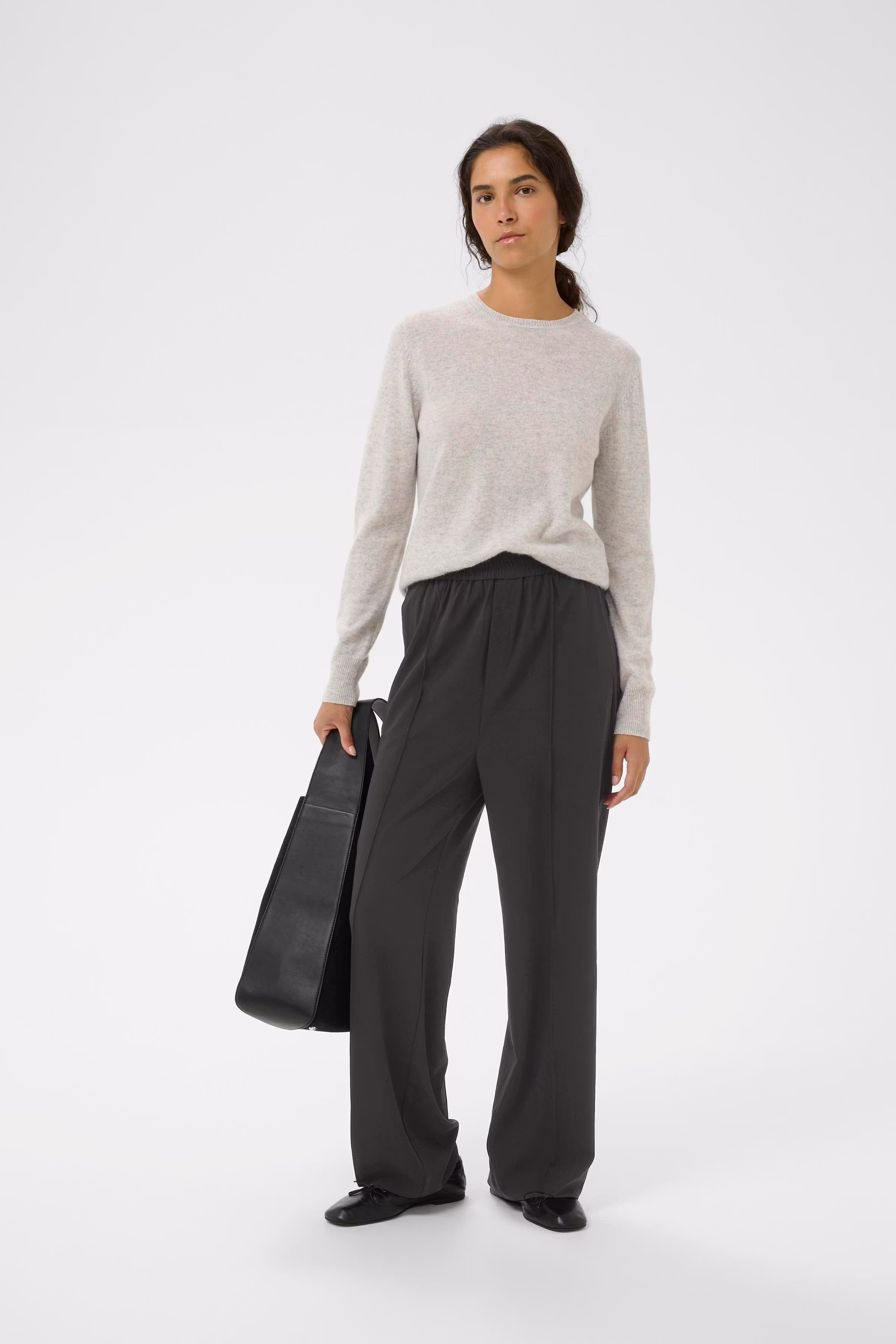 AdianIW Trousers LOOKBOOK FRONT 30109046-194008