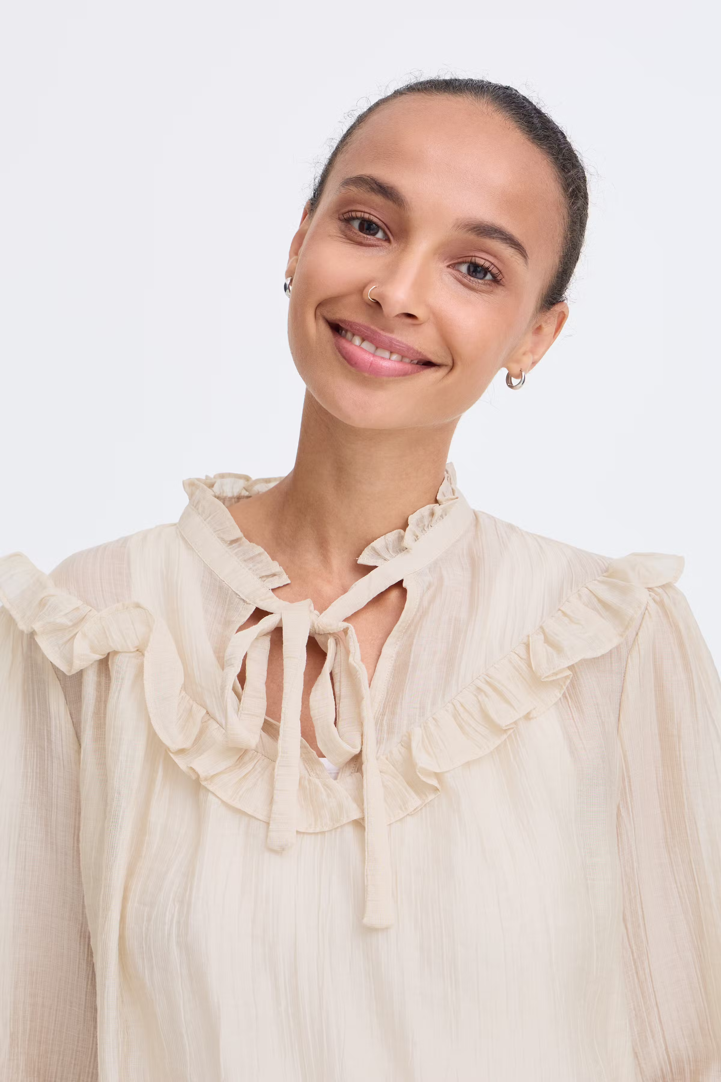 BYXGENNA Bluse LOOKBOOK DETAIL 20820299-151304