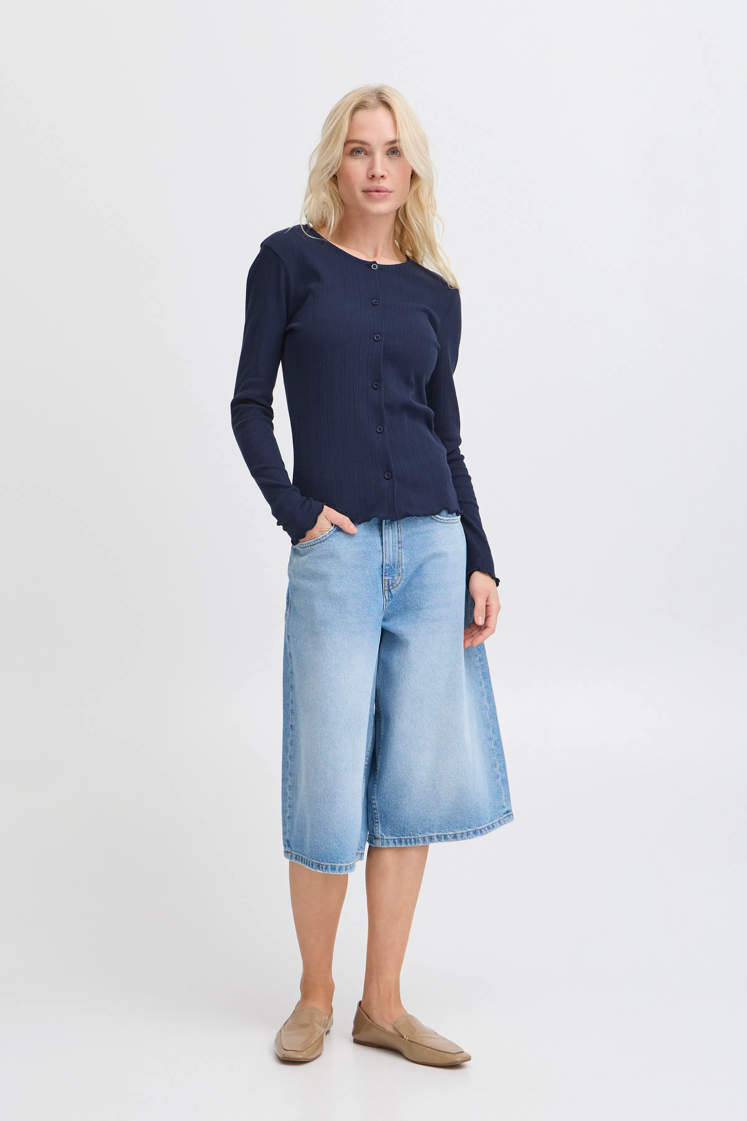 BYUNICA Cardigan LOOKBOOK FRONT 20816894-193923