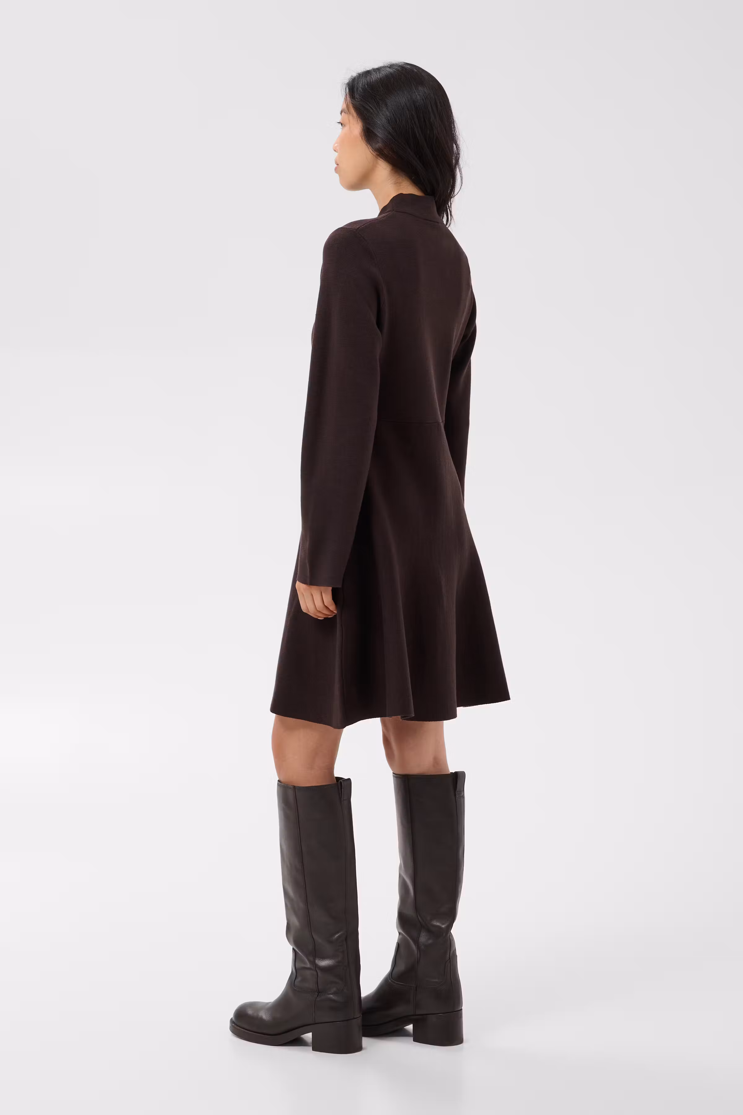 ChanisePW LOOKBOOK BACK 30310839-191106