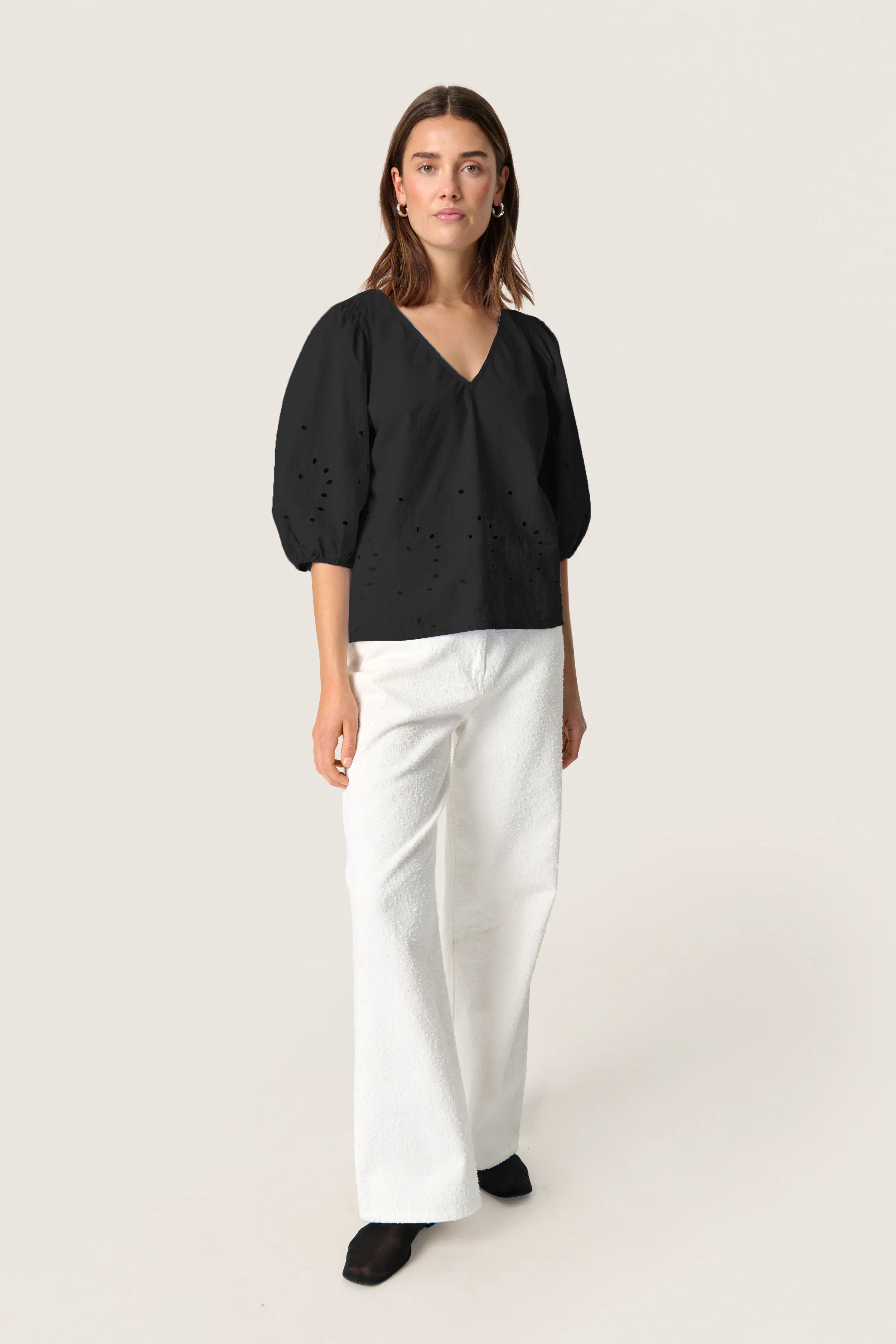 SLManja Blouse LOOKBOOK FRONT 30408460-194008