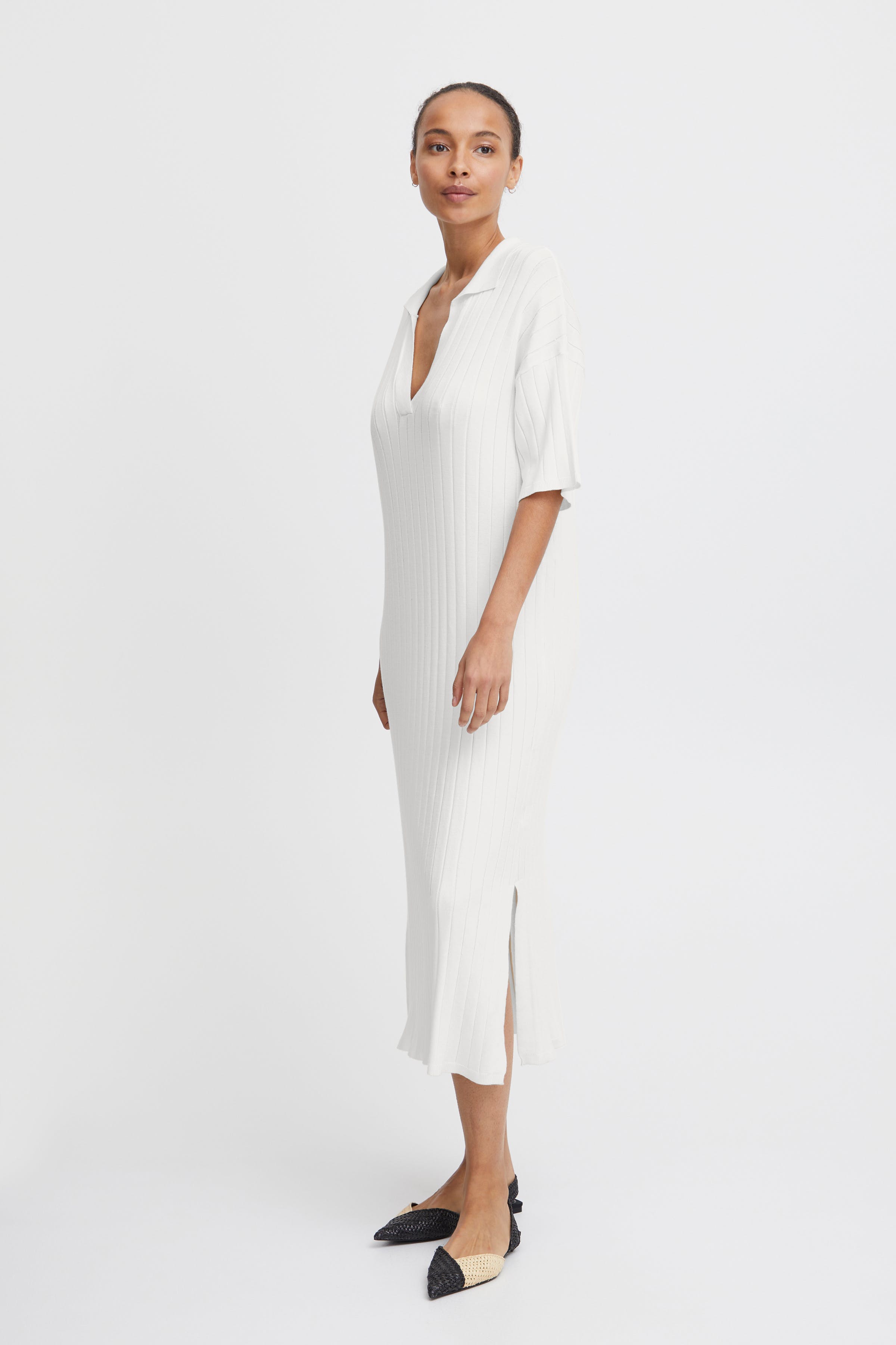 BYMOBENA Dress LOOKBOOK FRONT 20814624-114300