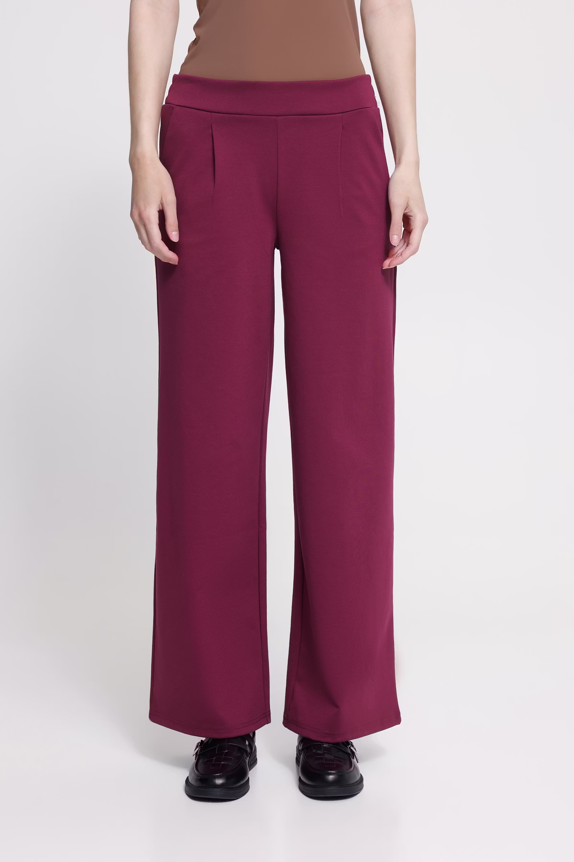 IHKATE Broek LOOKBOOK FRONT 20118337-192024