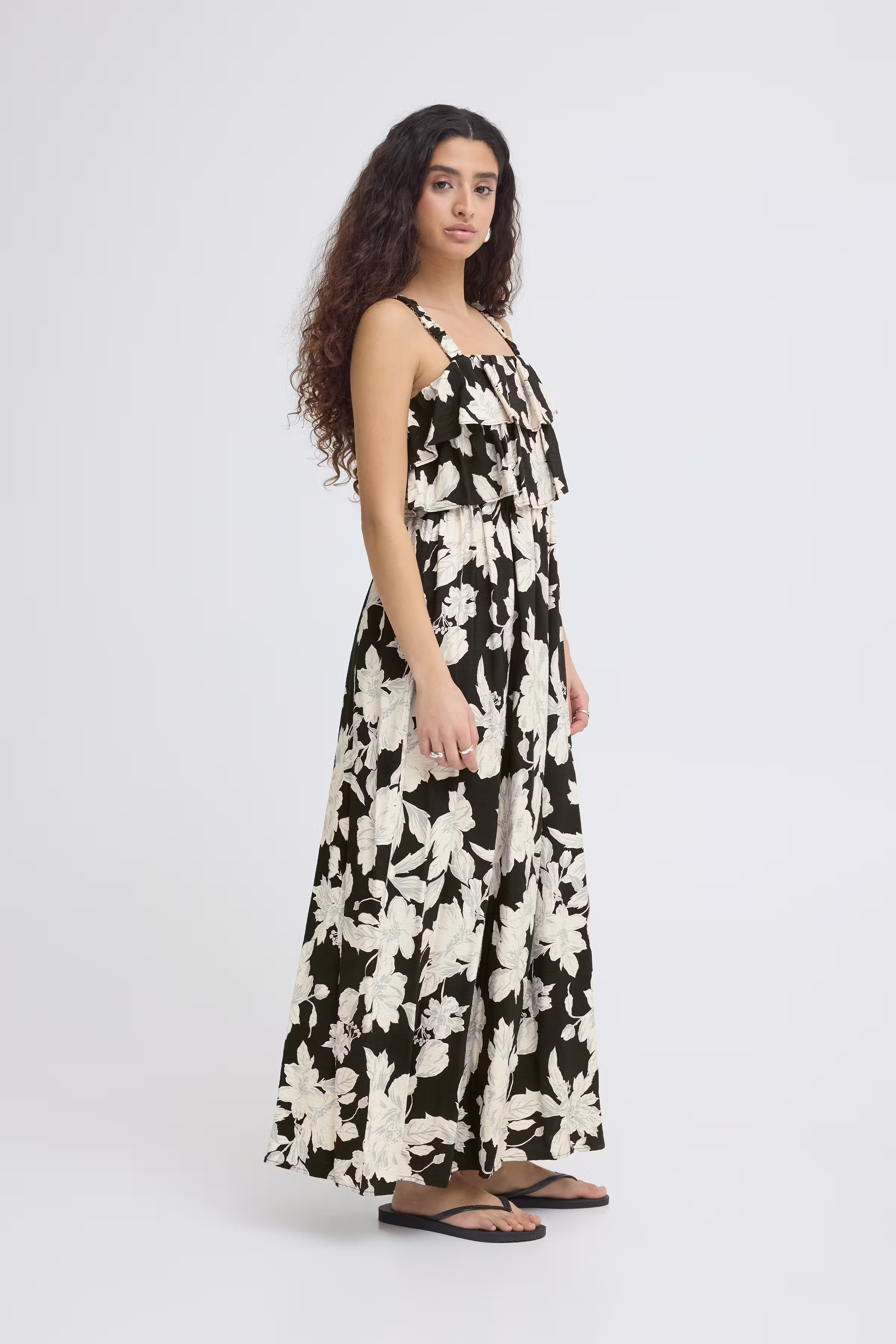 IHHEMMA Kjole LOOKBOOK FRONT 20125918-900007348