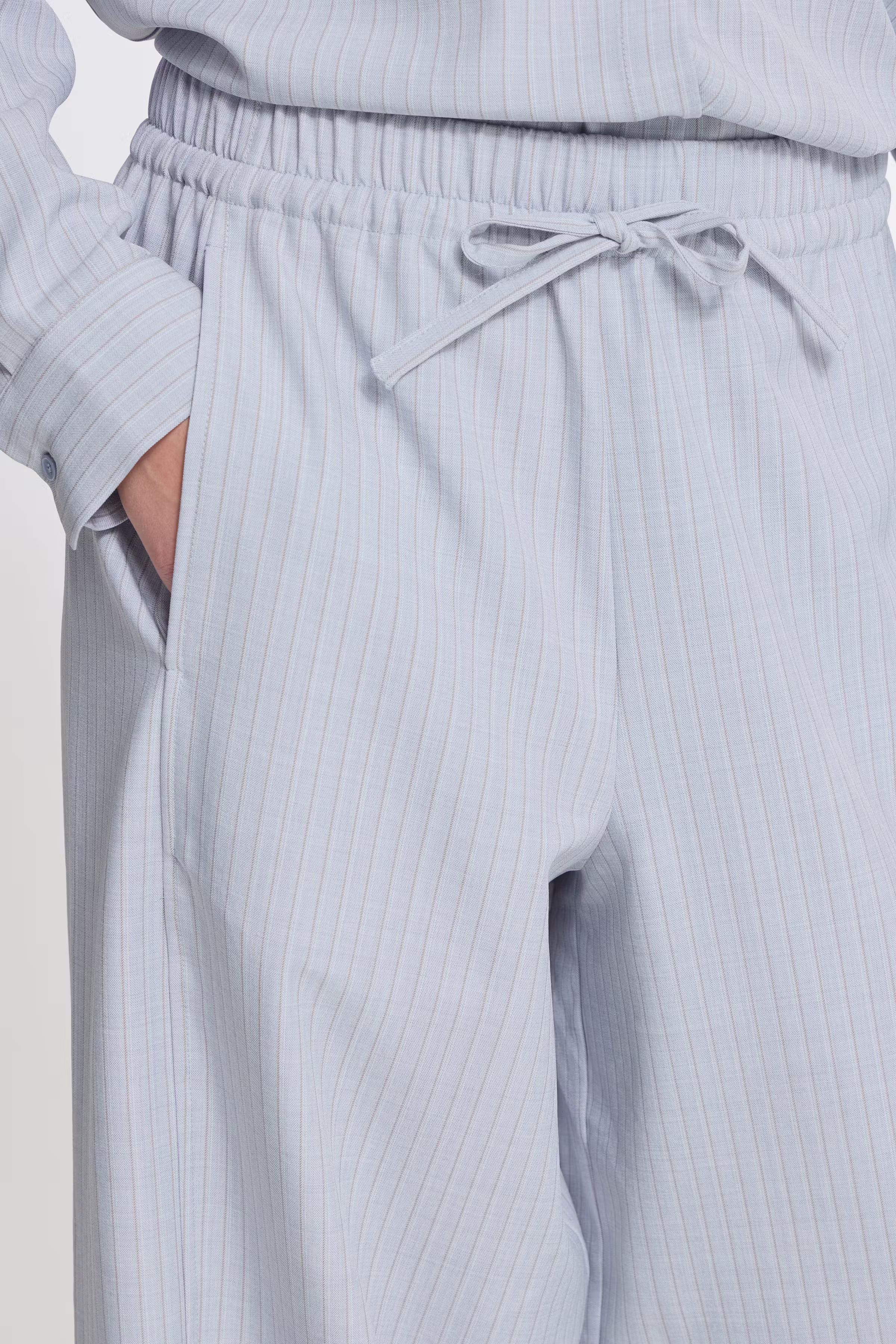 IXTRINE bukser LOOKBOOK DETAIL 20123490-164013