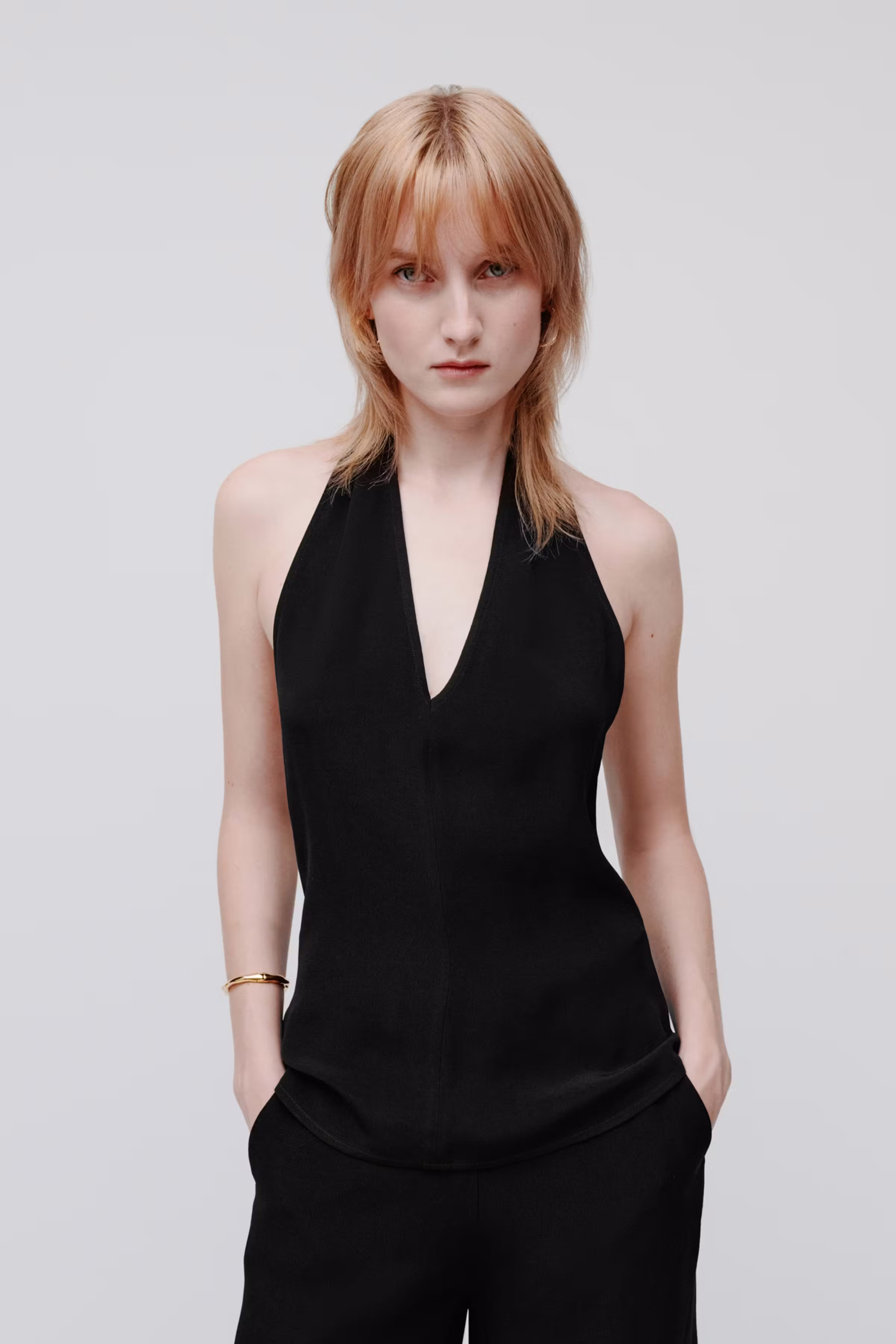 Tansy Top LOOKBOOK FRONT 30600577-BK999