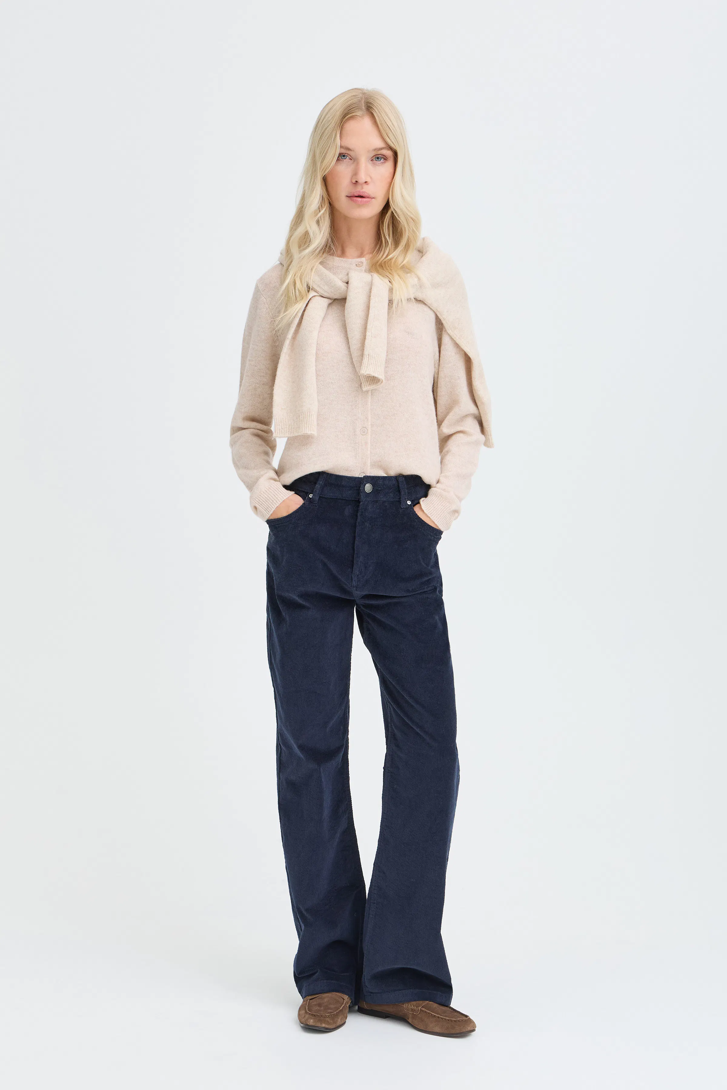 BYOSANNA Cardigan LOOKBOOK FRONT 20819124-1513041