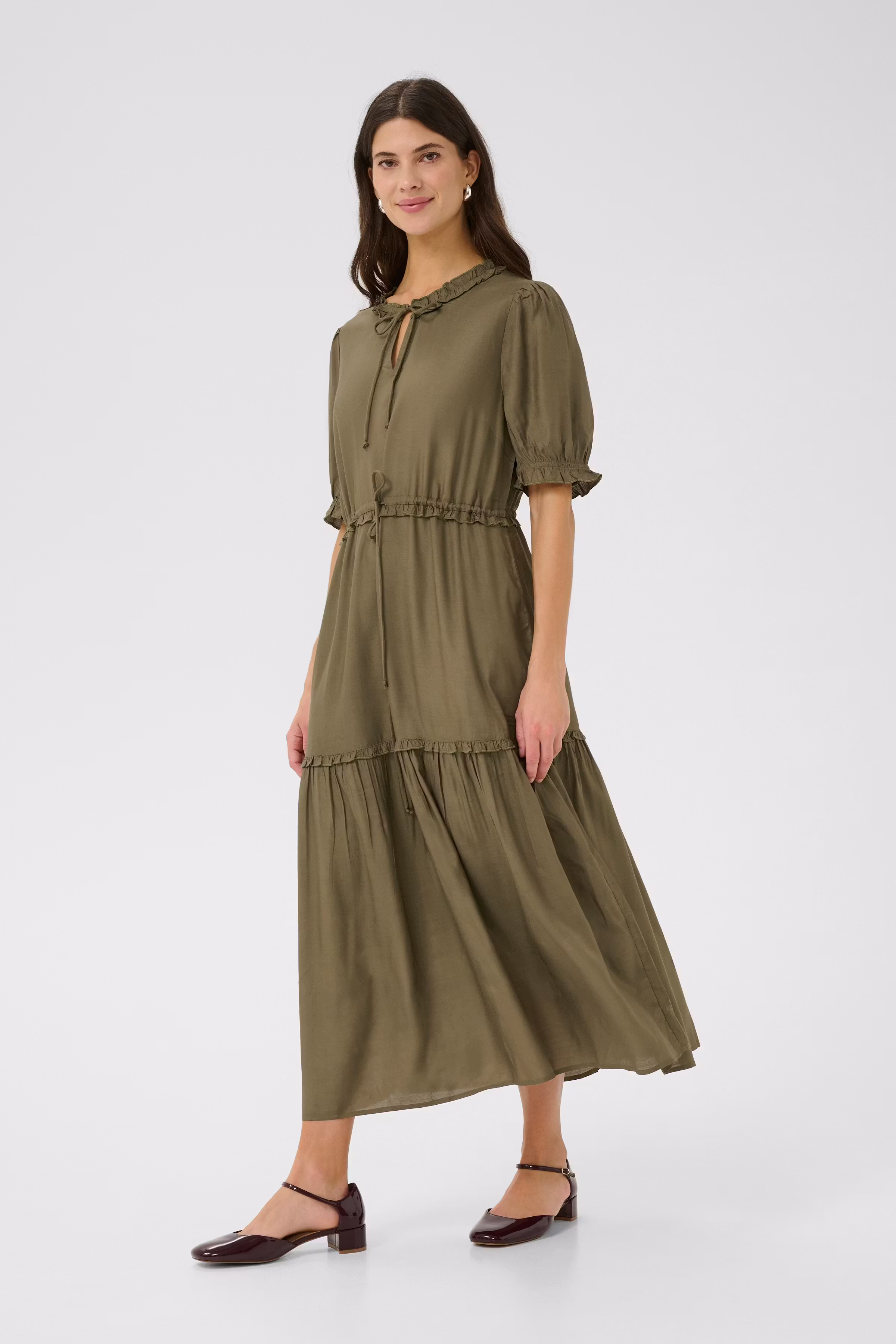 CRLucia Klänning LOOKBOOK FRONT 10613894-190820